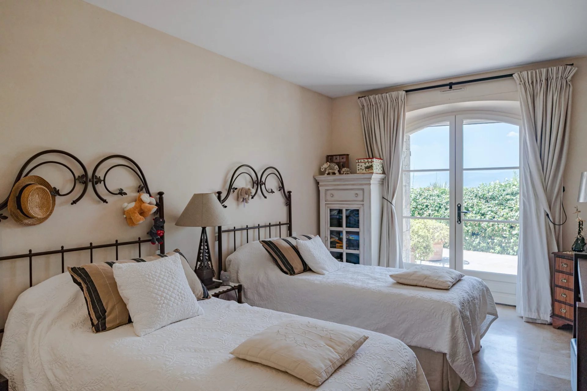 property_image