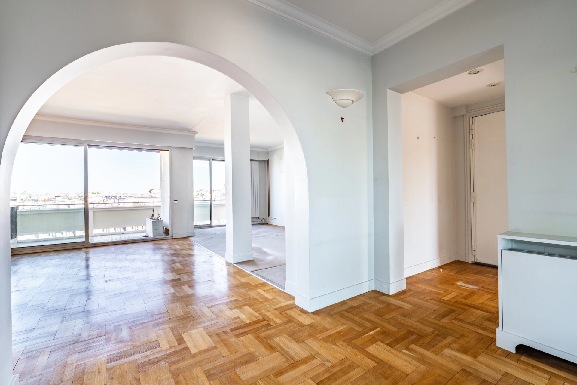 3 Bedroom Apartment/Flat's Image 4