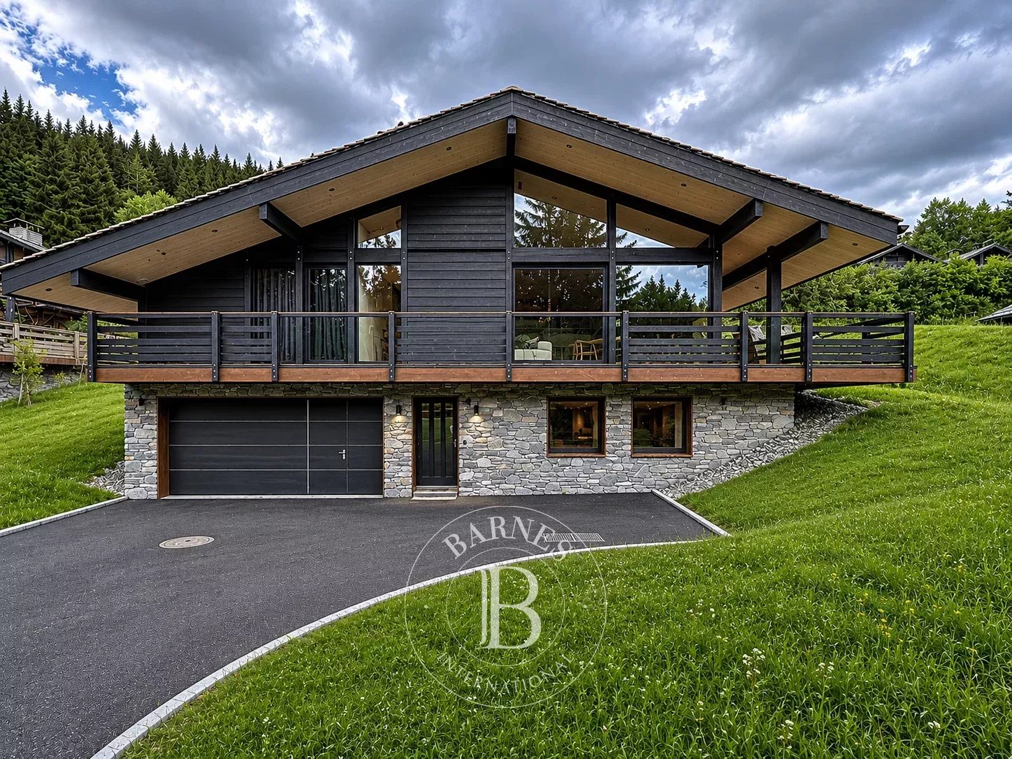 Chalet Les Gets  -  ref 87003709 (picture 1)