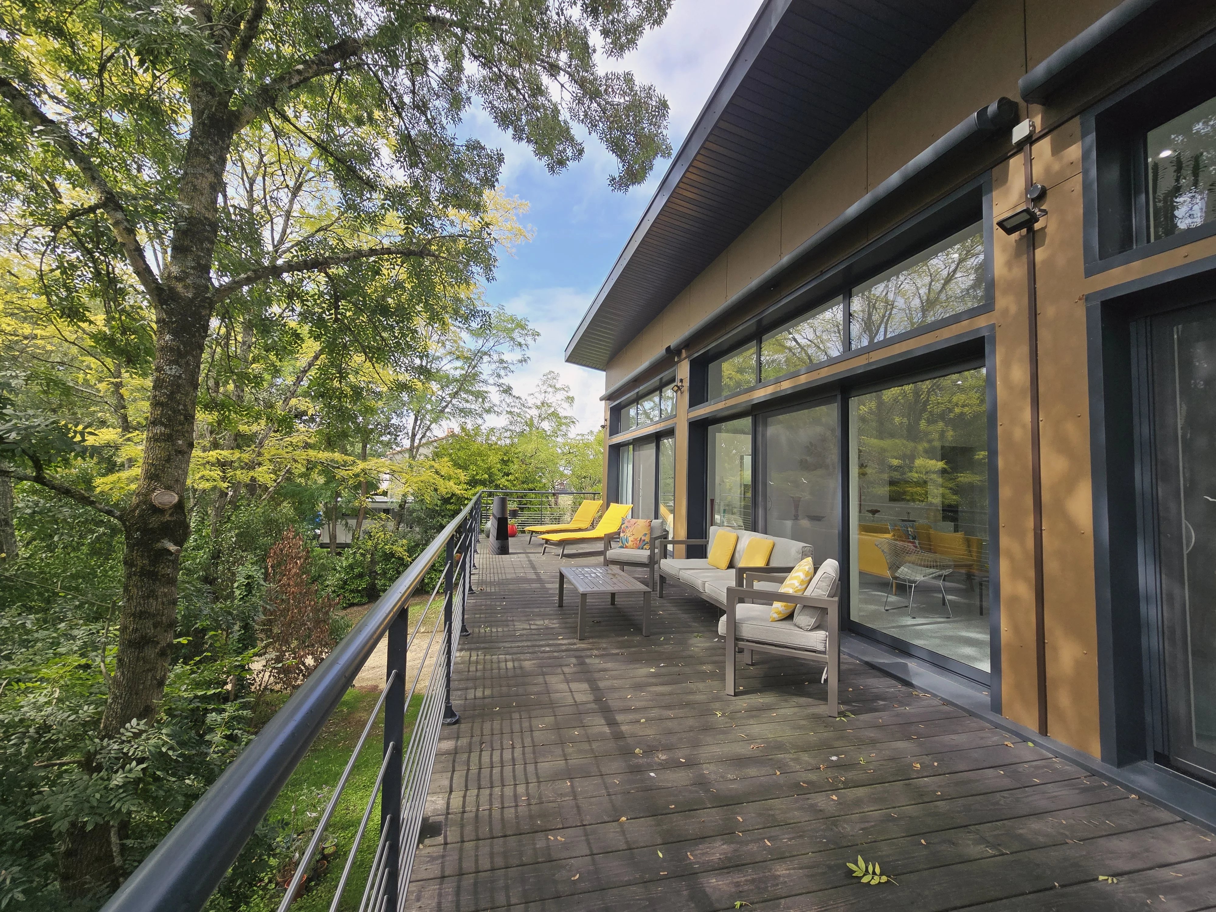 House in Saint-Pardoux-Isaac - view 1