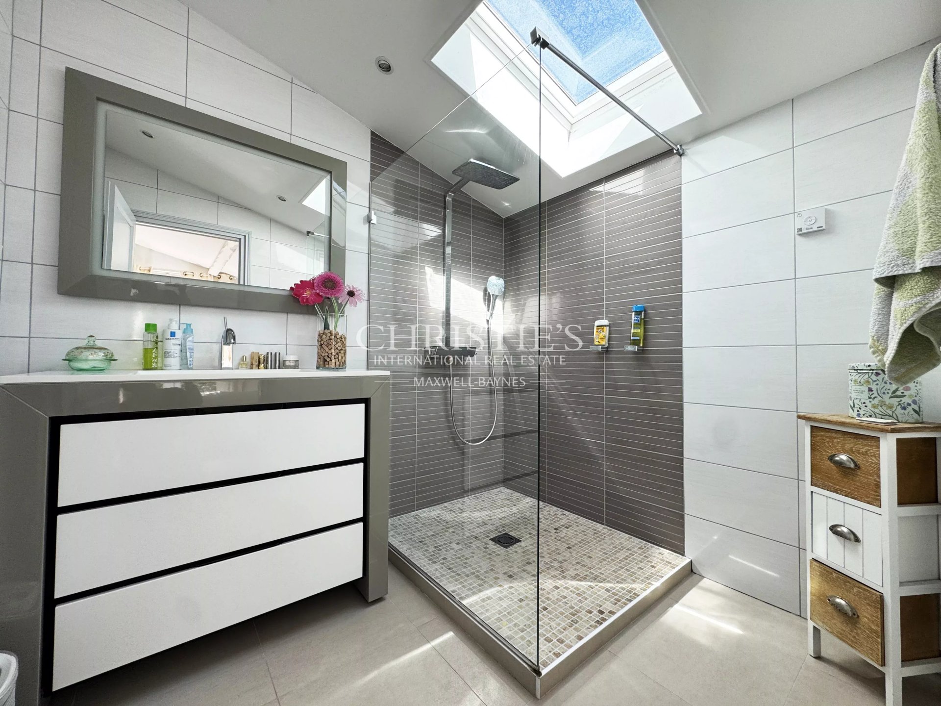 4 Bedroom Villa/Townhouse's Image 20