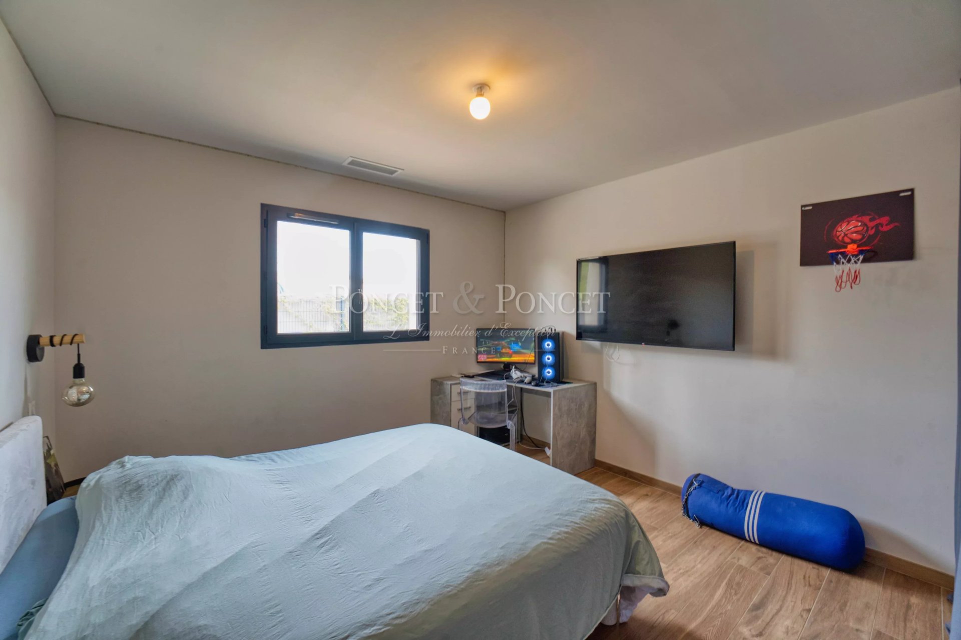 4 Bedroom Villa/Townhouse's Image 11