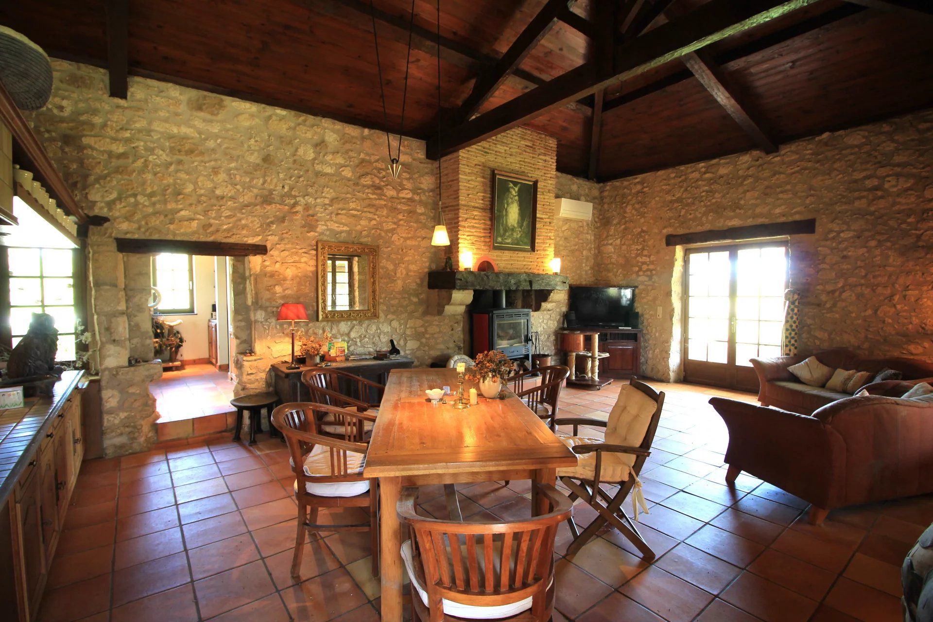 House in Monflanquin - Image 4