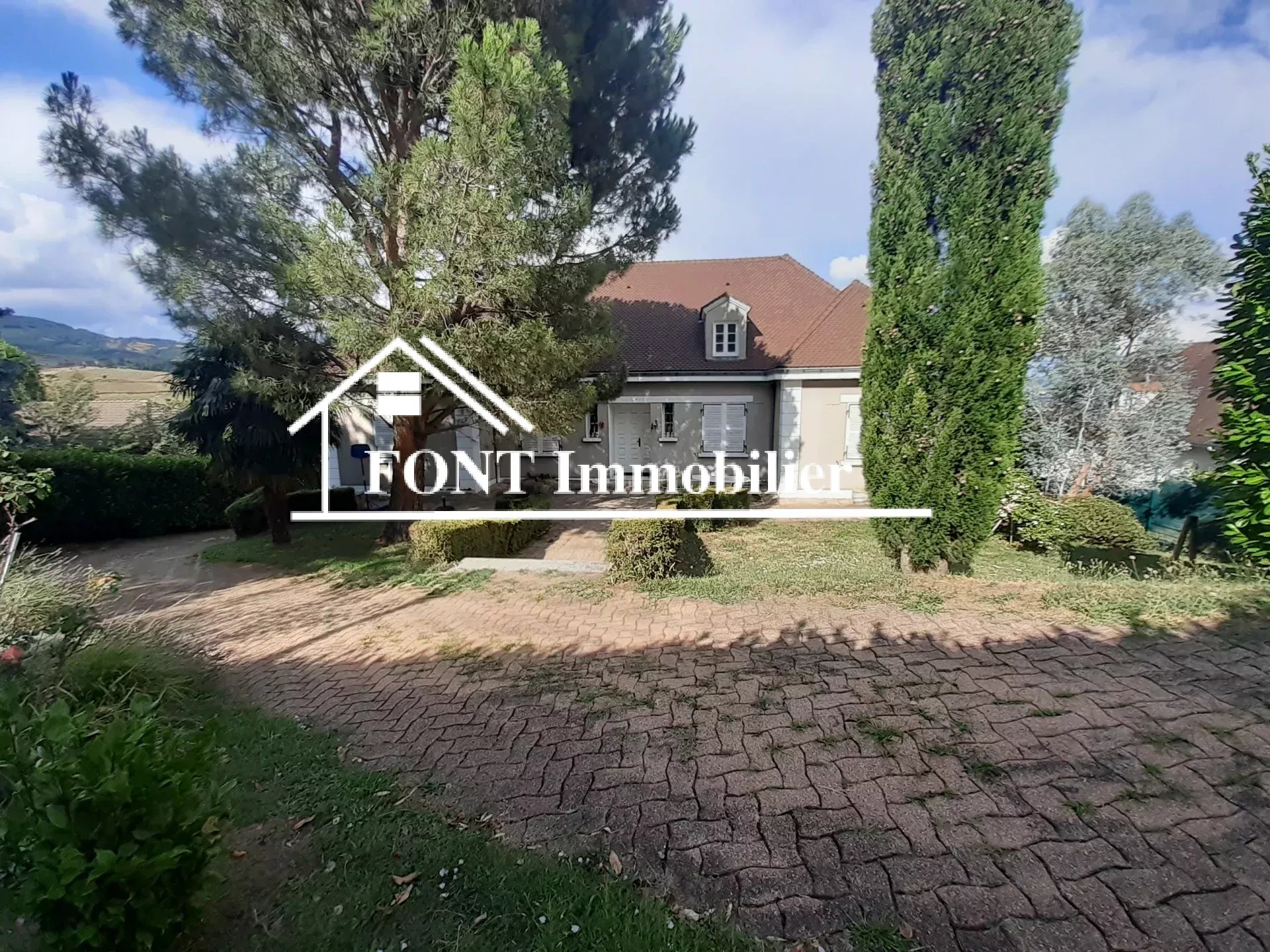 Agence immobilière de 