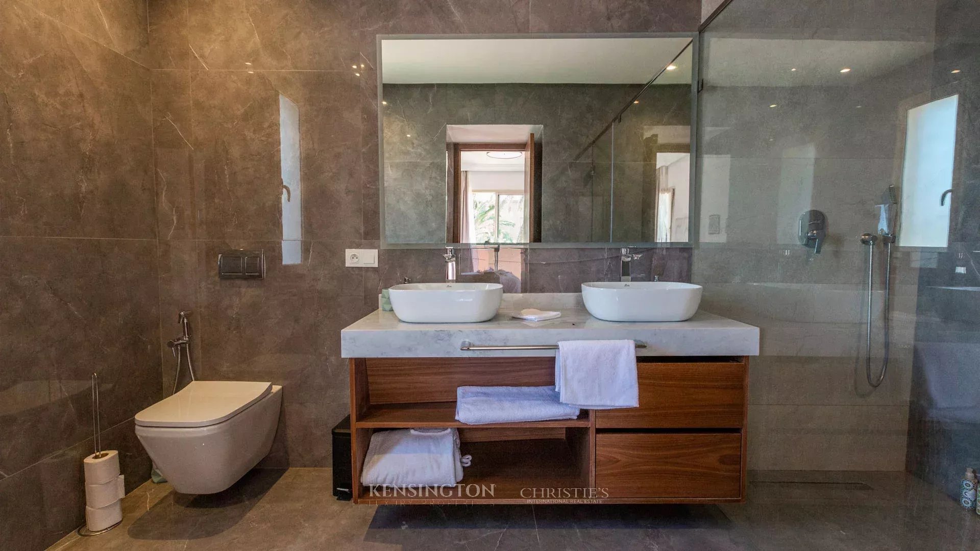 5 Bedroom Villa/Townhouse's Image 39