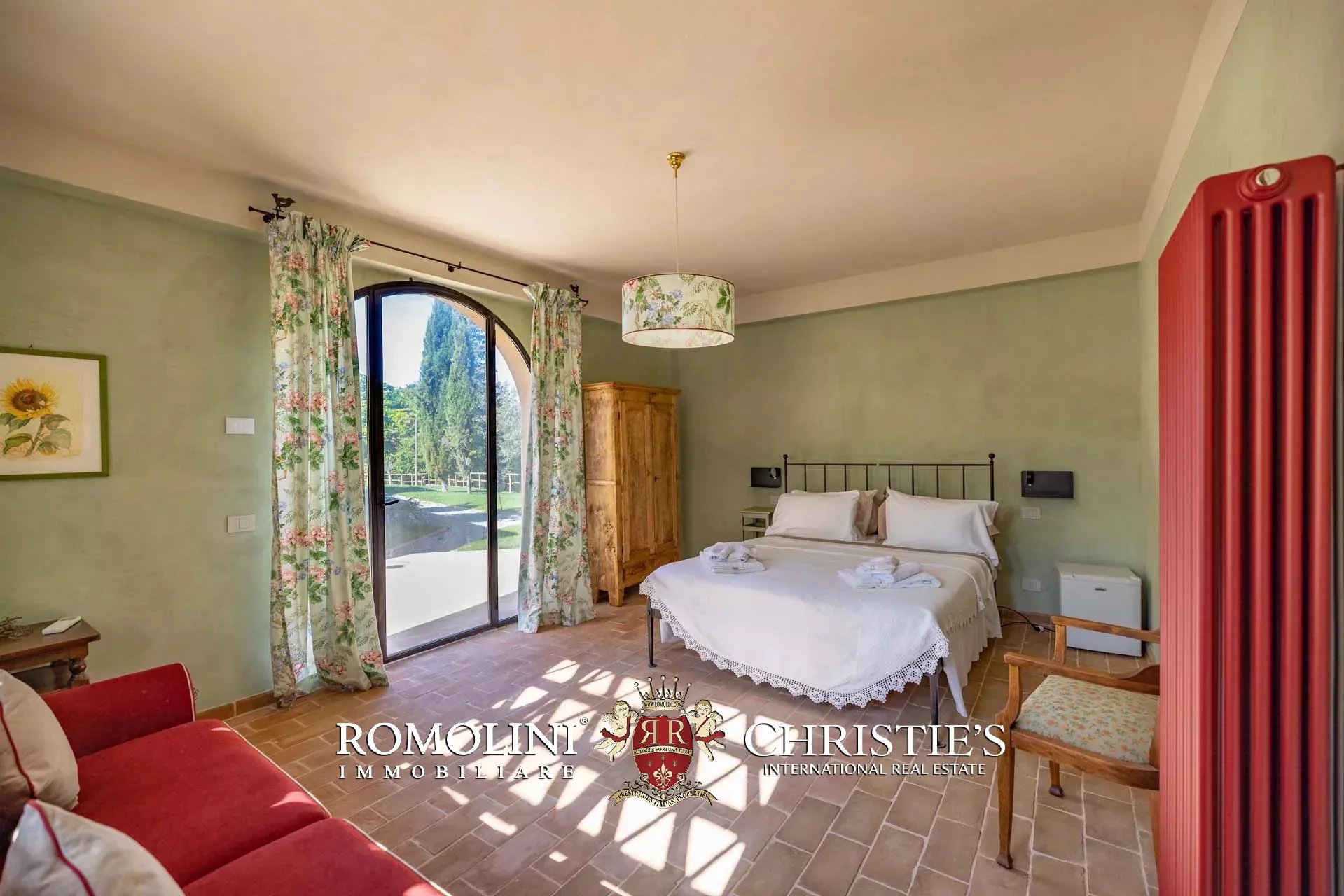 13 Bedroom Villa/Townhouse's Image 104