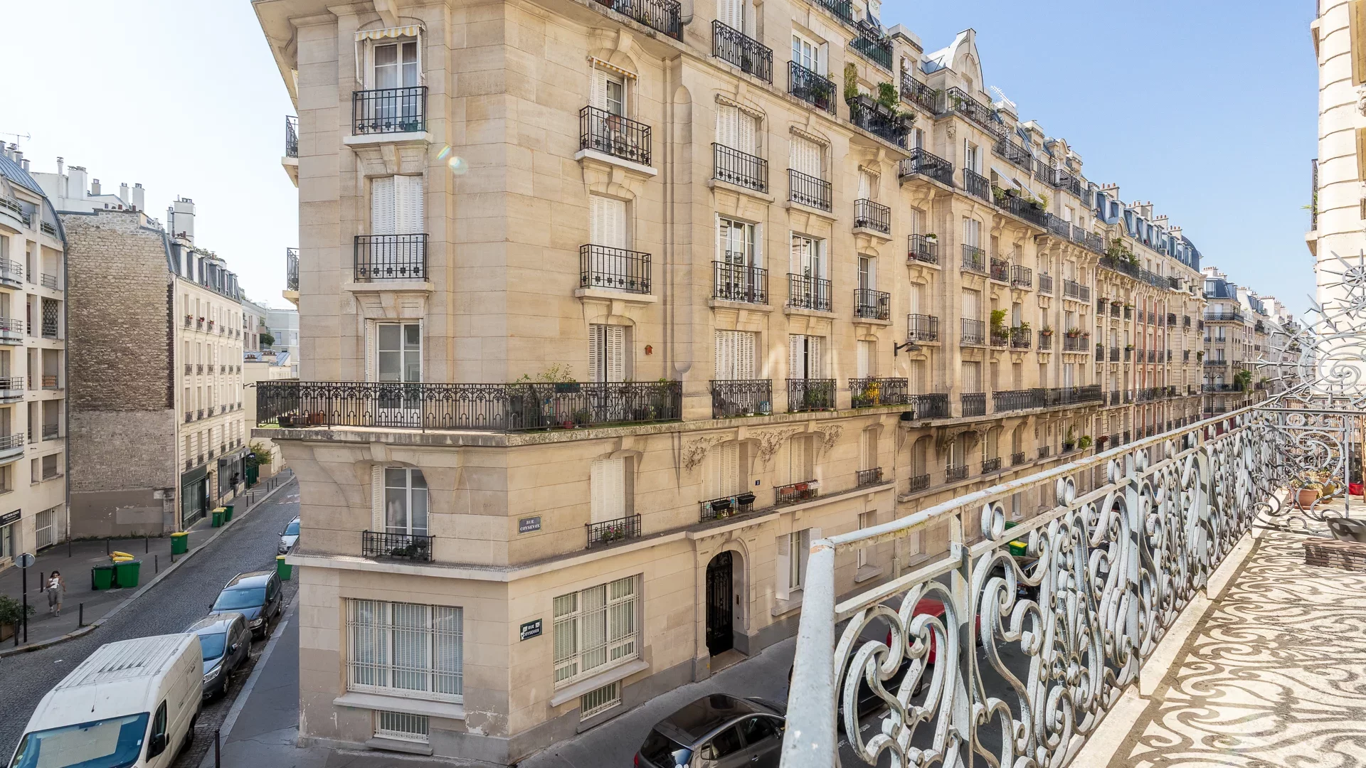 Paris 18e - COYSEVOX