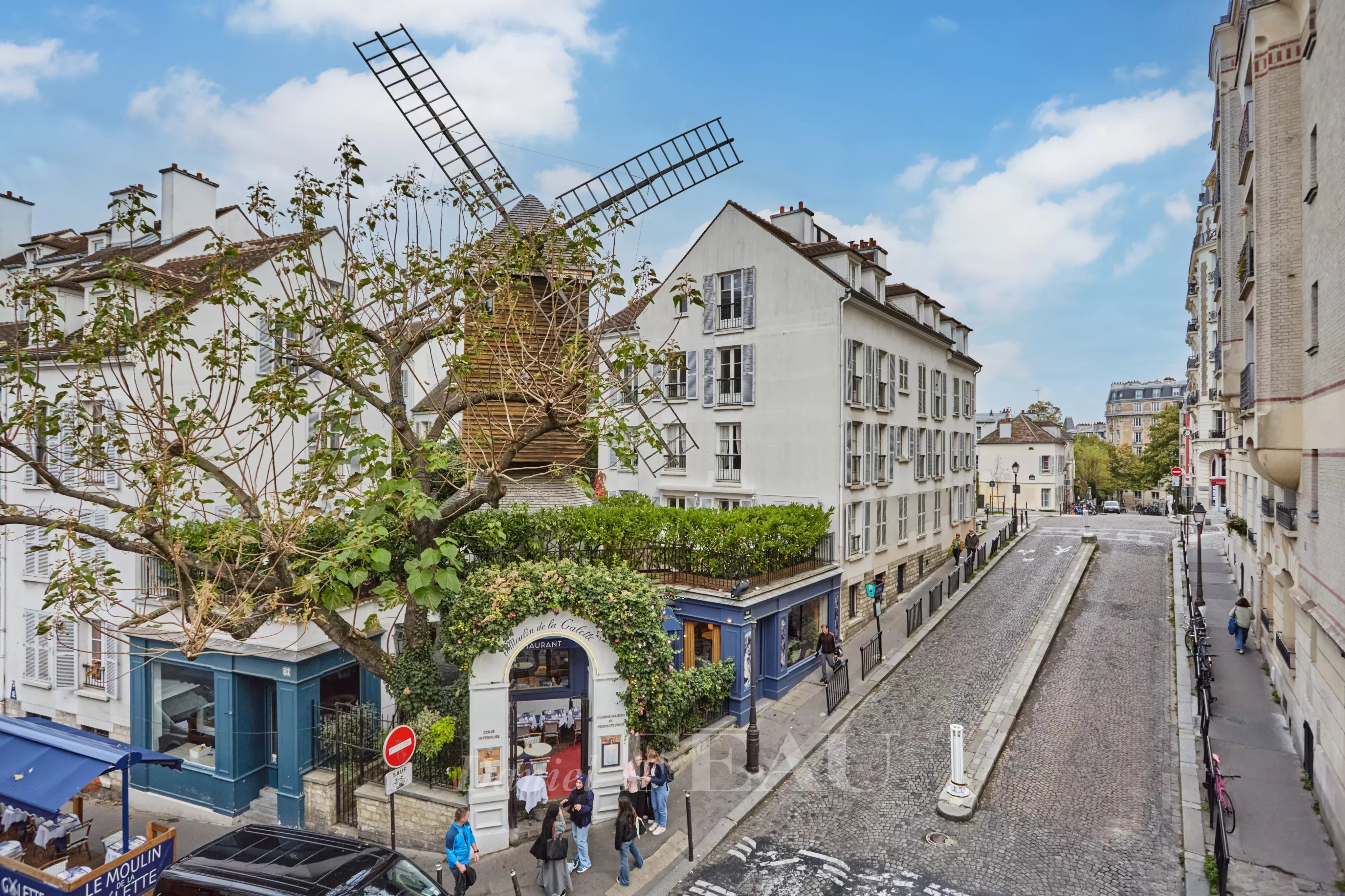 View of the living room "Moulin de la Galette"