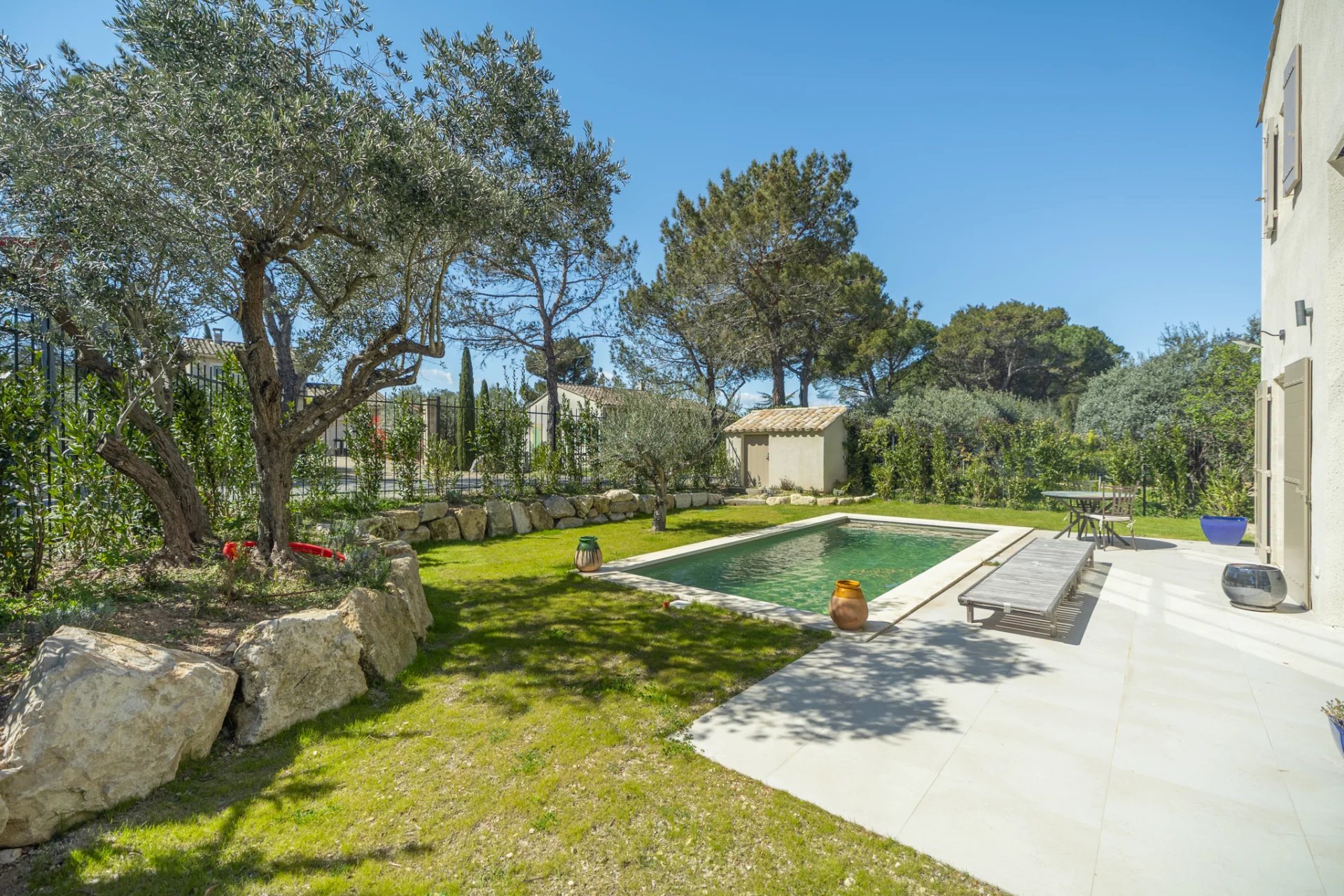 Exclusivité Centre Eygalieres Villa d'exception avec piscine