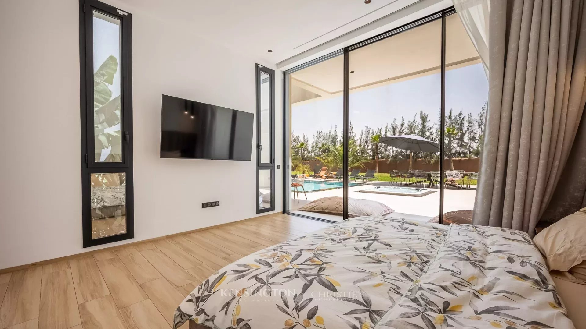 8 Bedroom Villa/Townhouse's Image 41