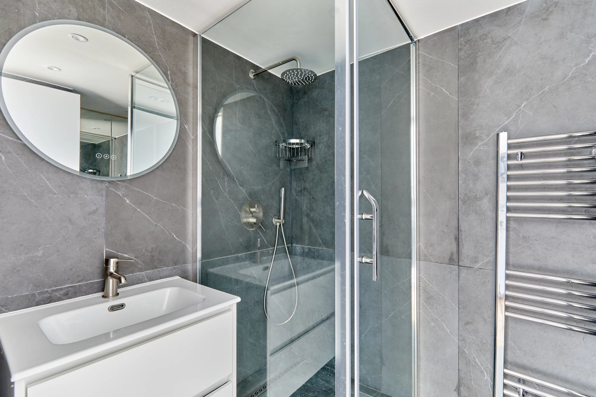 1 Bedroom Apartment/Flat's Image 5