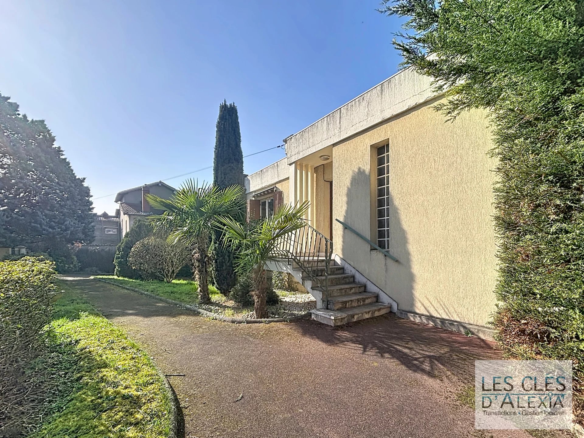 Agence immobilière de 