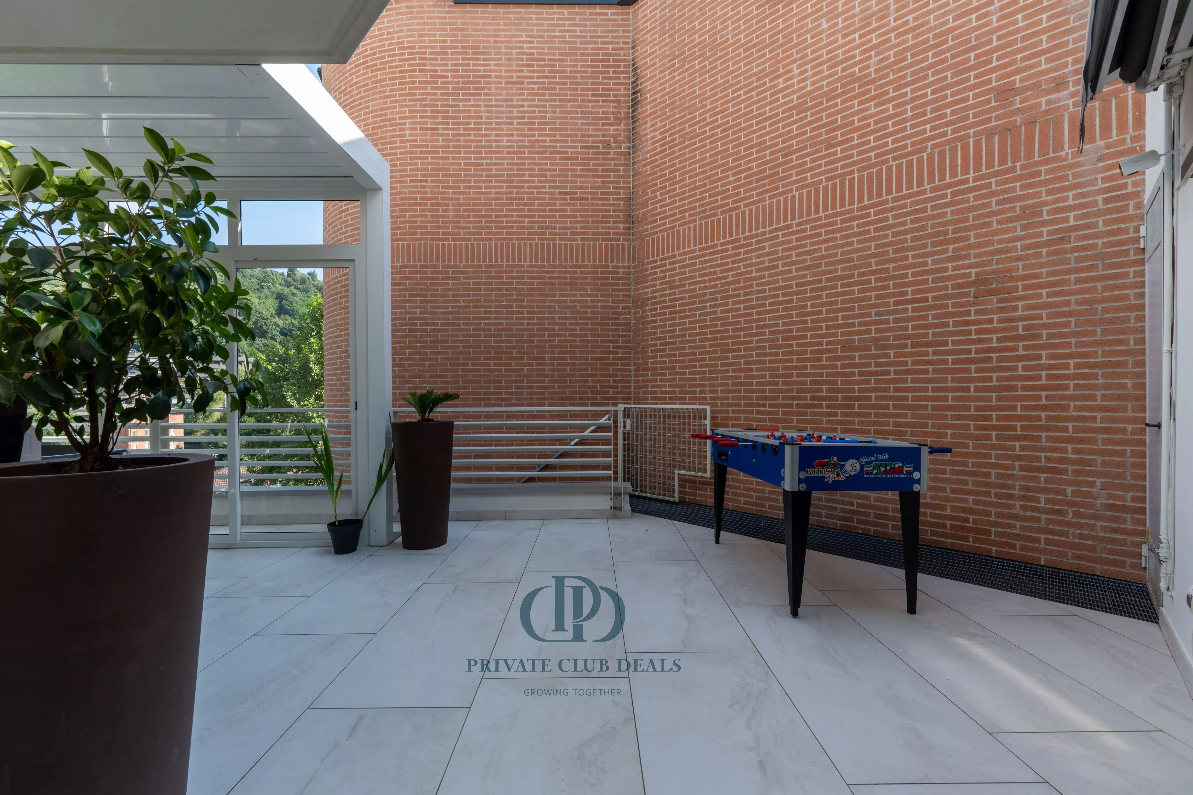 Villa Como - picture 36