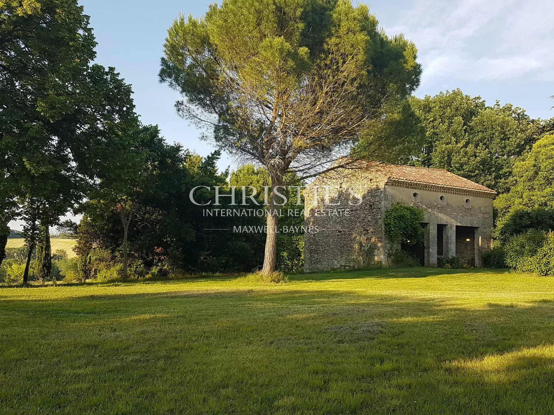 3 Bedroom Chateau's Image 13