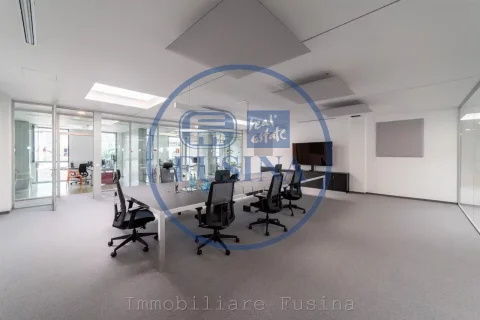 Magazzino---Capannone-in-vendita---Bolzano-4