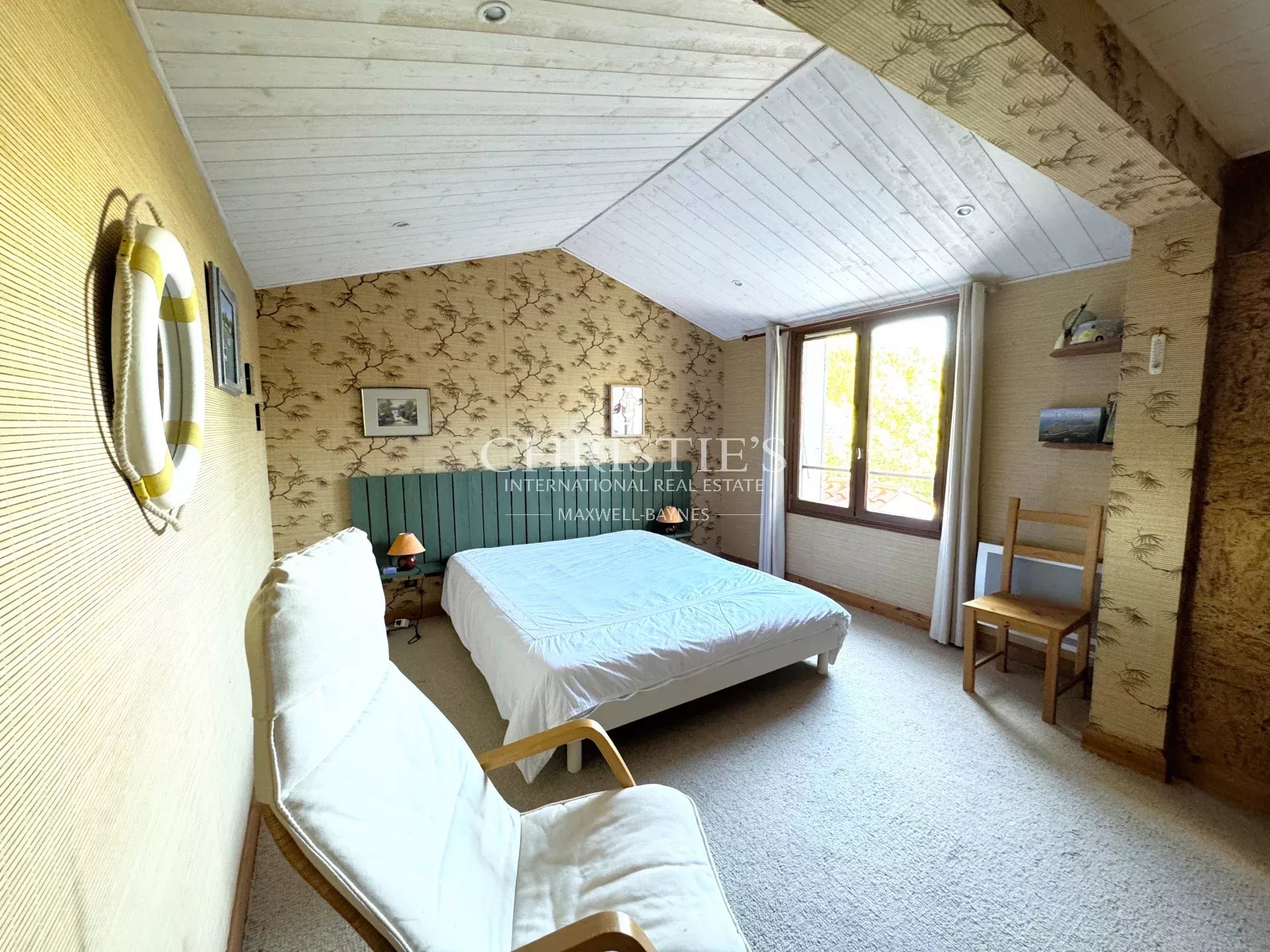 6 Bedroom Villa/Townhouse's Image 16