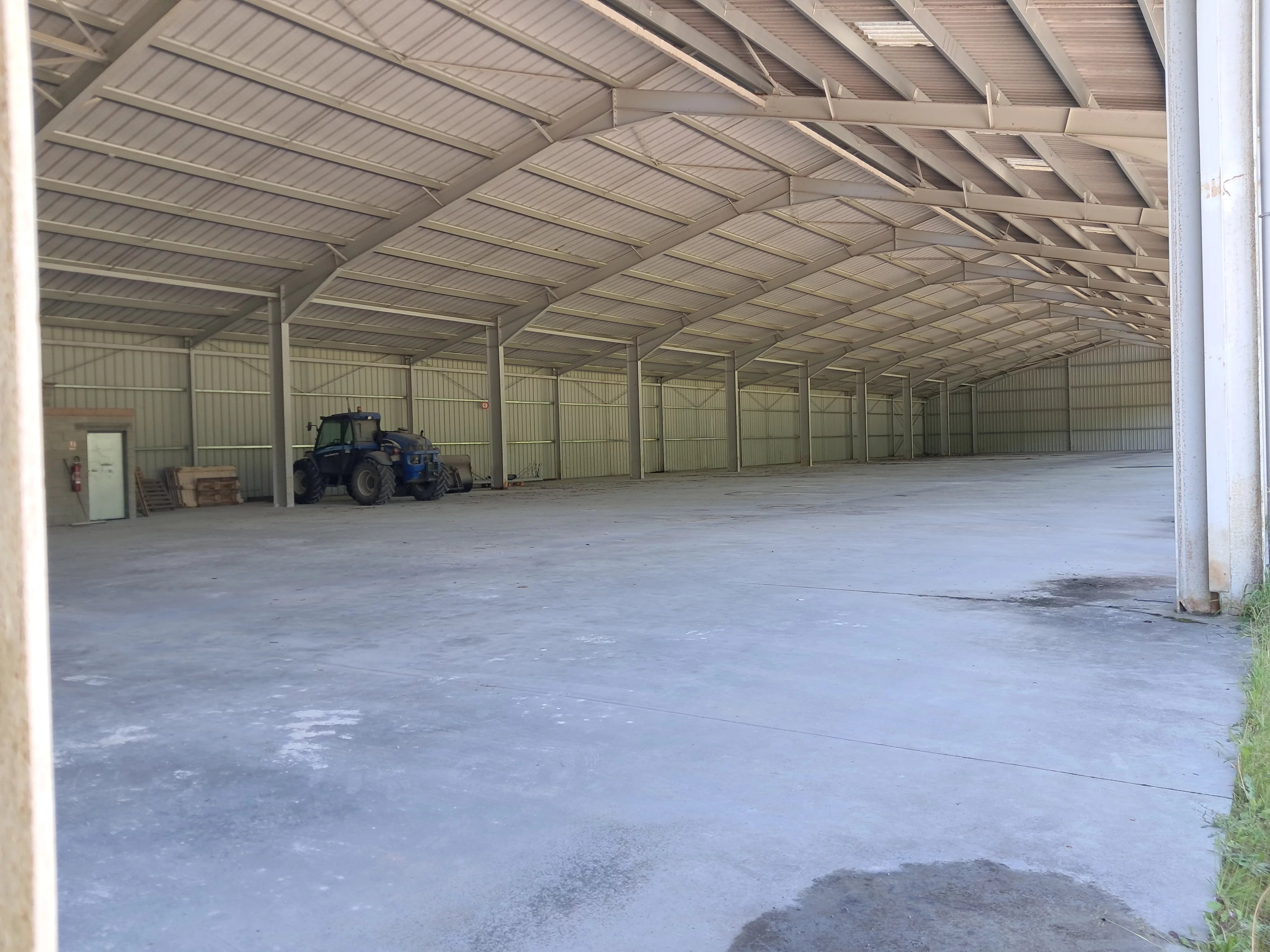 Location Hangar Aurignac