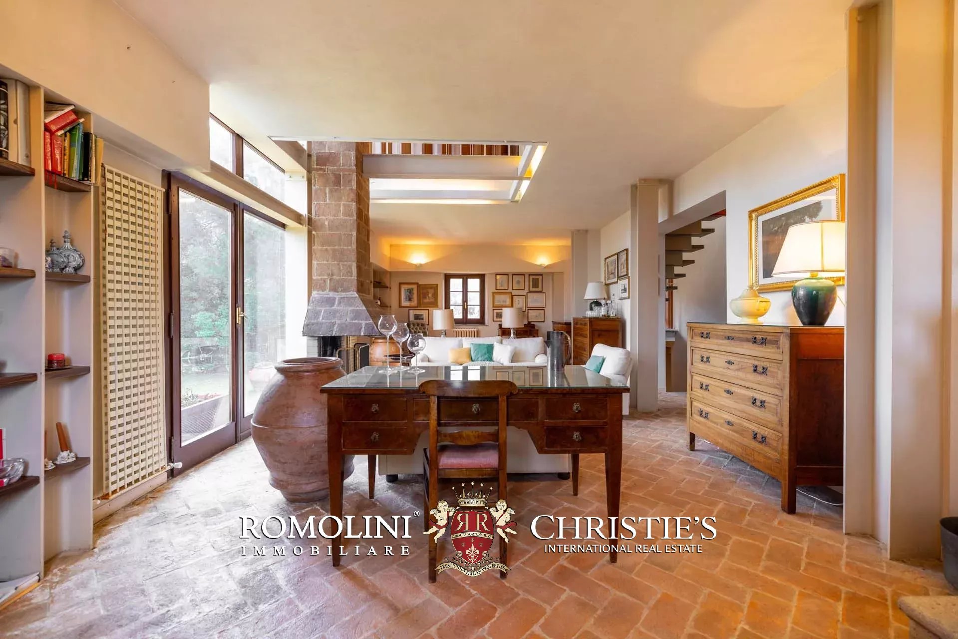 19 Bedroom Villa/Townhouse's Image 30