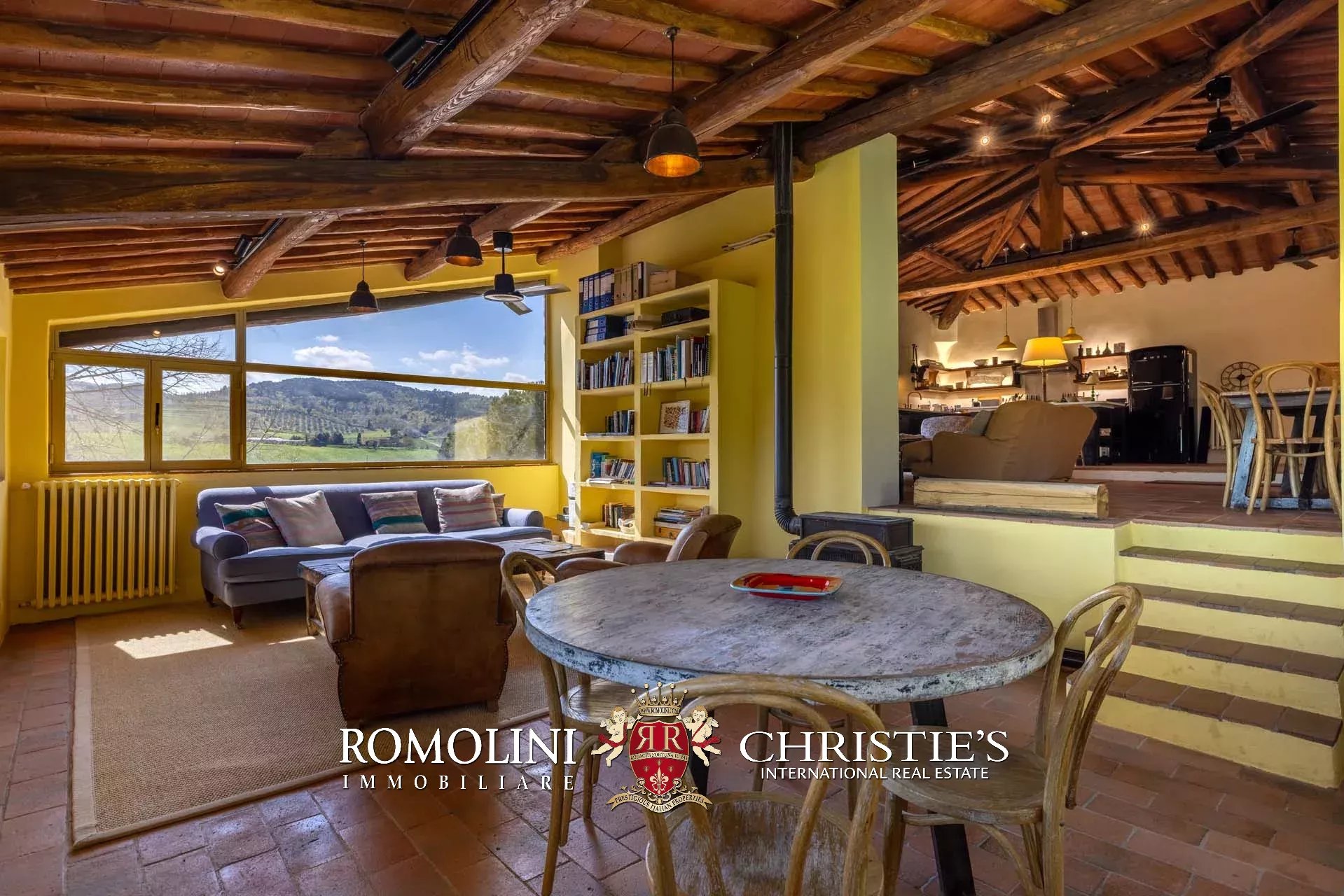 5 Bedroom Vineyard's Image 40