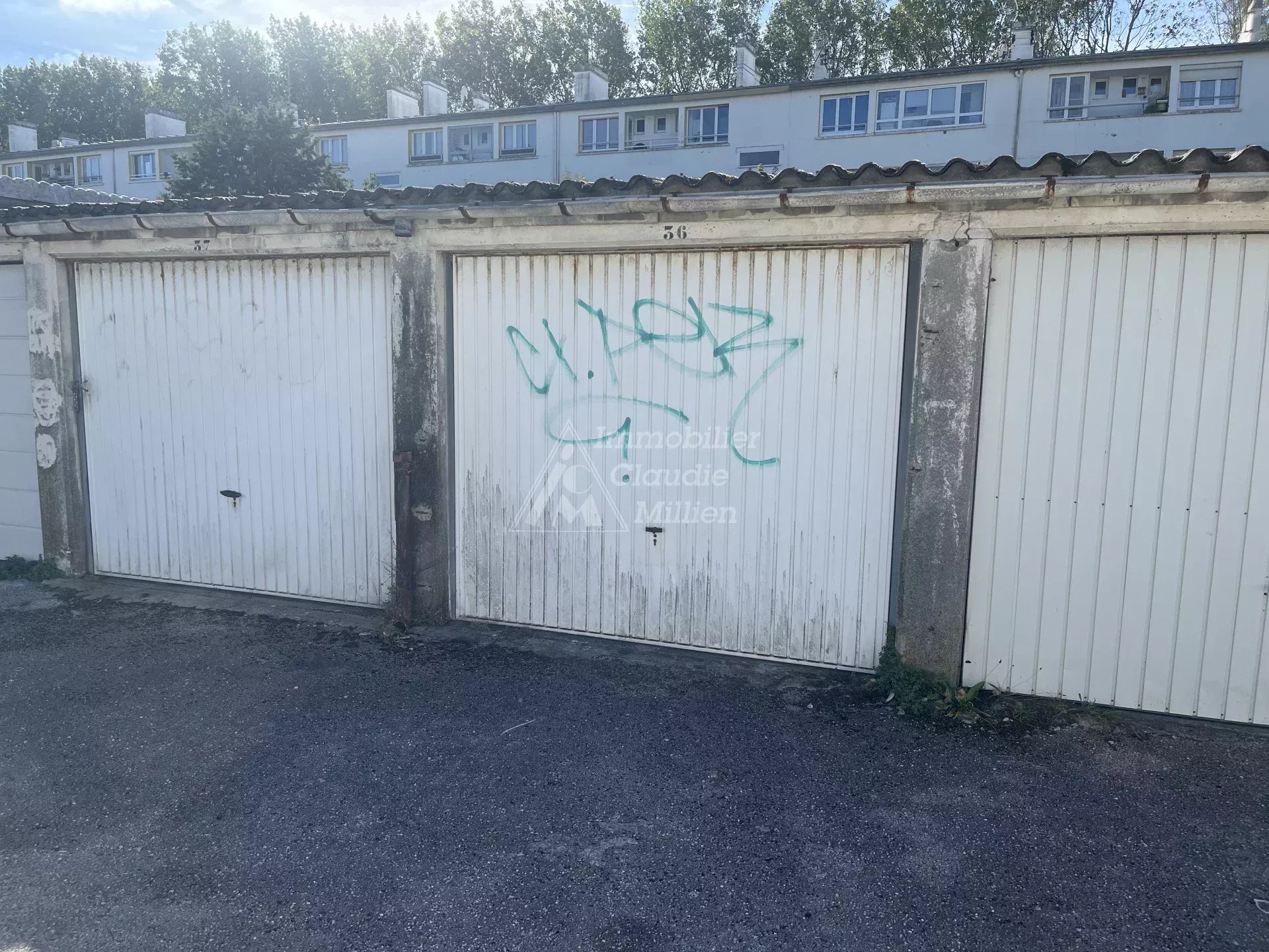 Location Garage Calais