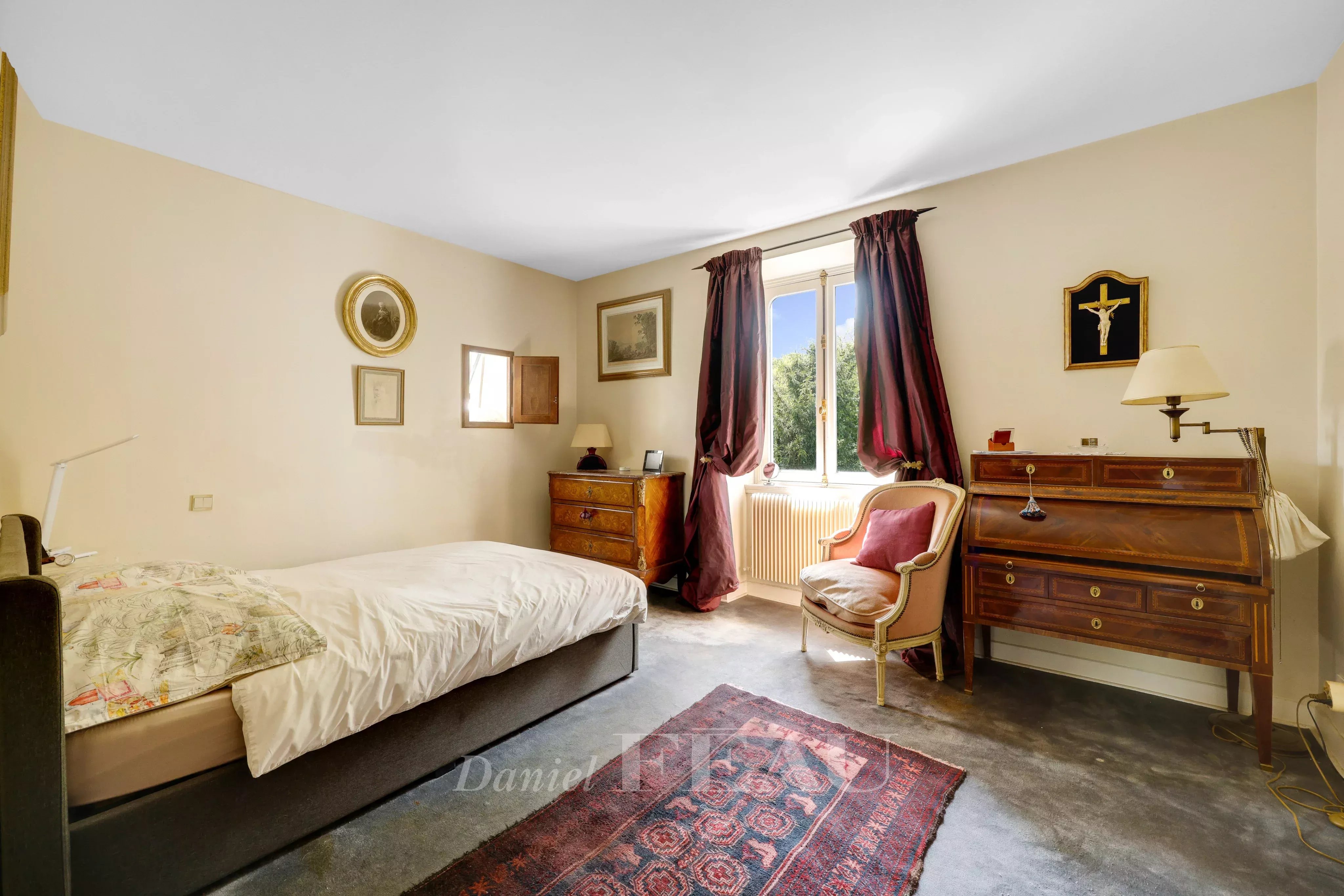 Sale House Louveciennes