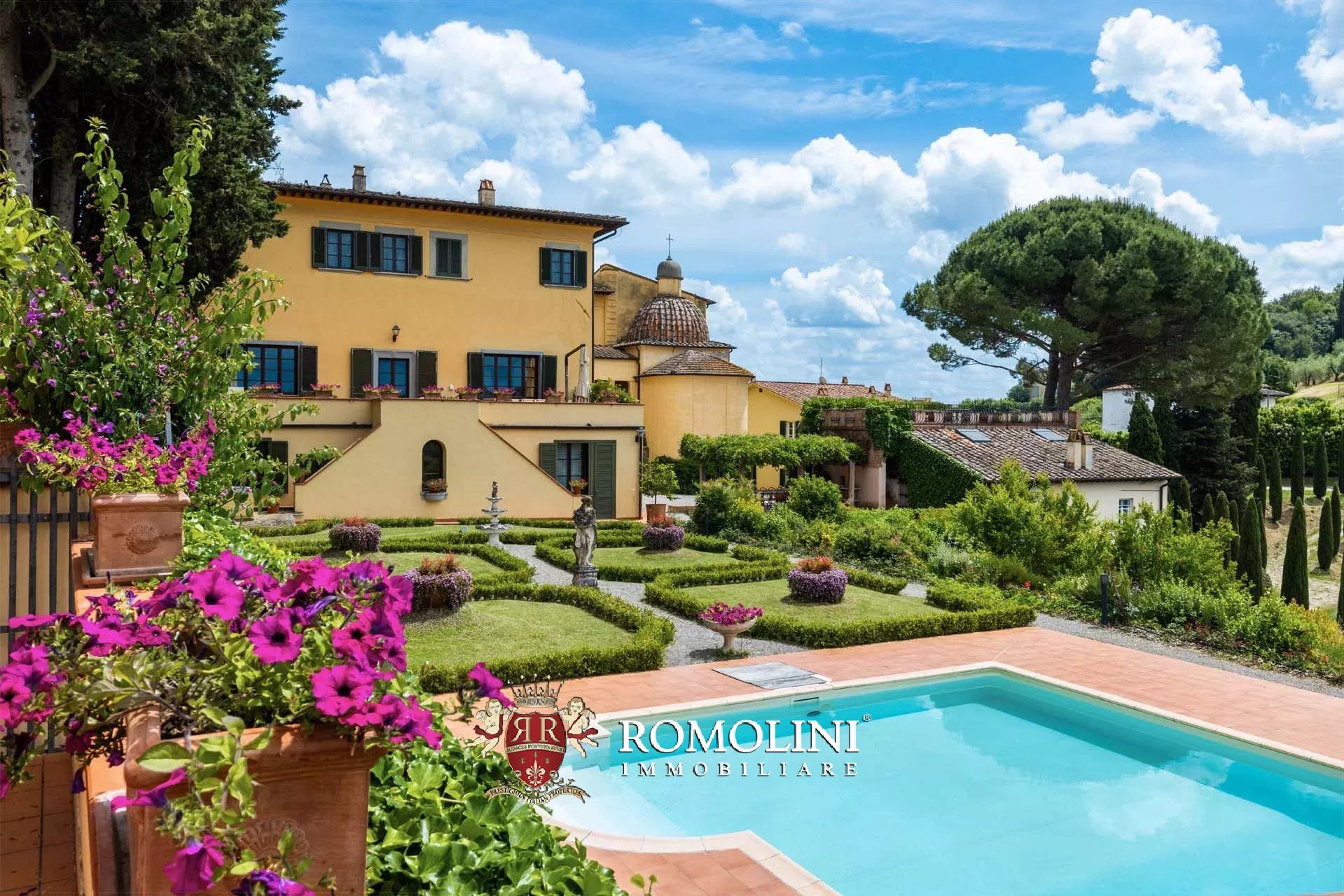 37 Bedroom Villa/Townhouse's Image 23