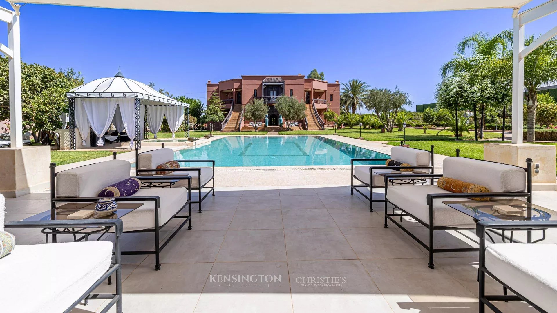 9 Bedroom Villa/Townhouse's Image 51