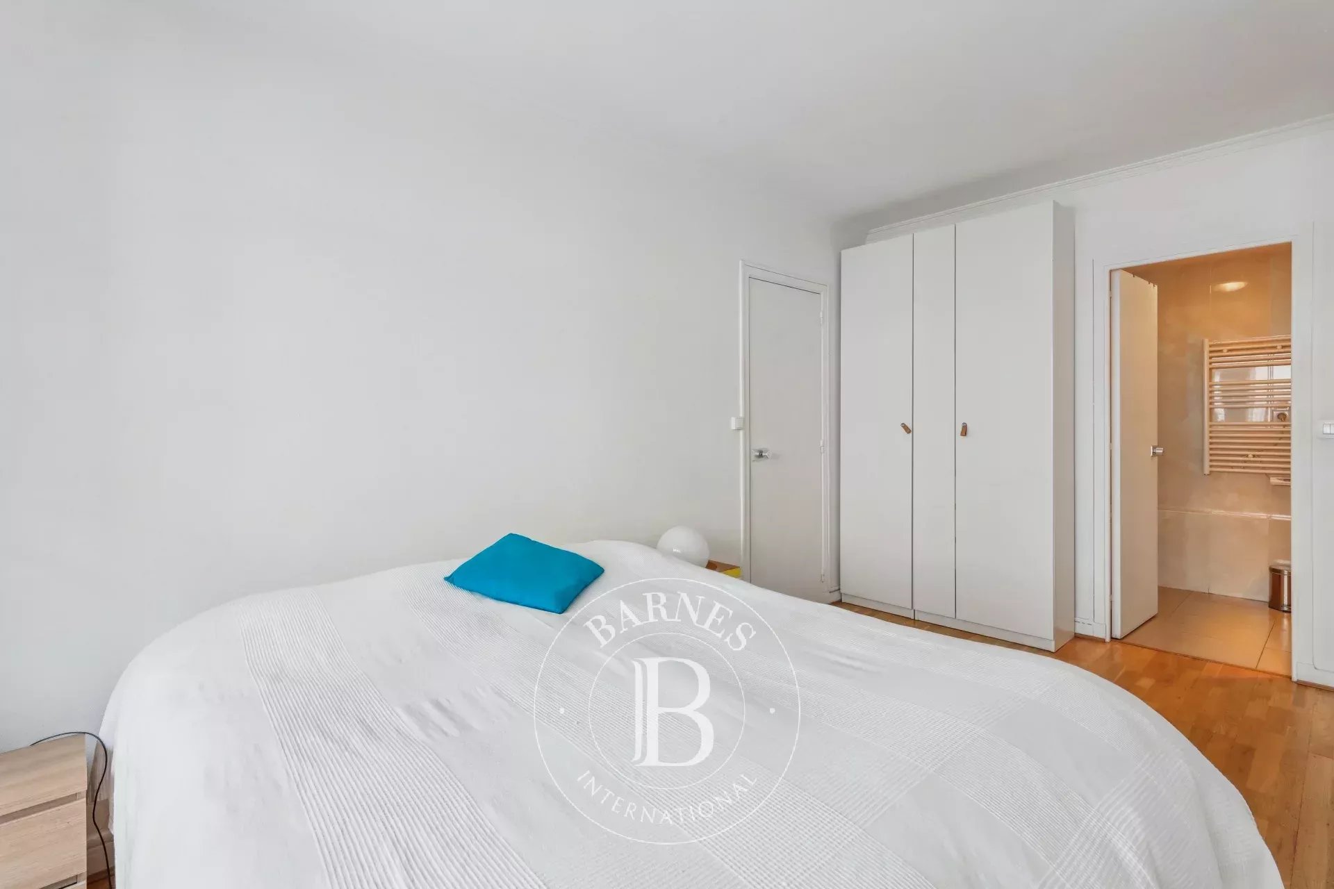 Paris  - Appartement 2 Pi&egrave;ces, 1 Chambre - picture 12