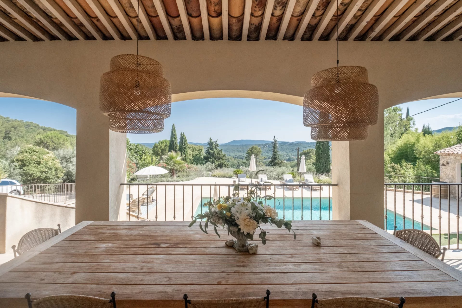 Provencal villa with pool - Seillans