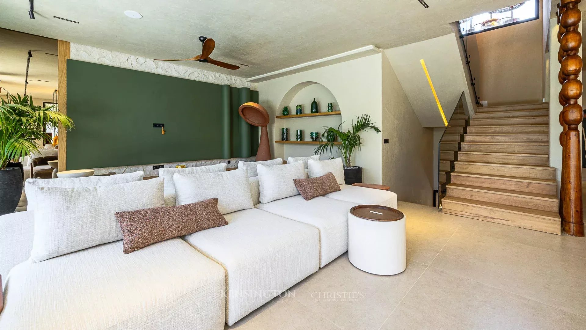 5 Bedroom Villa/Townhouse's Image 5