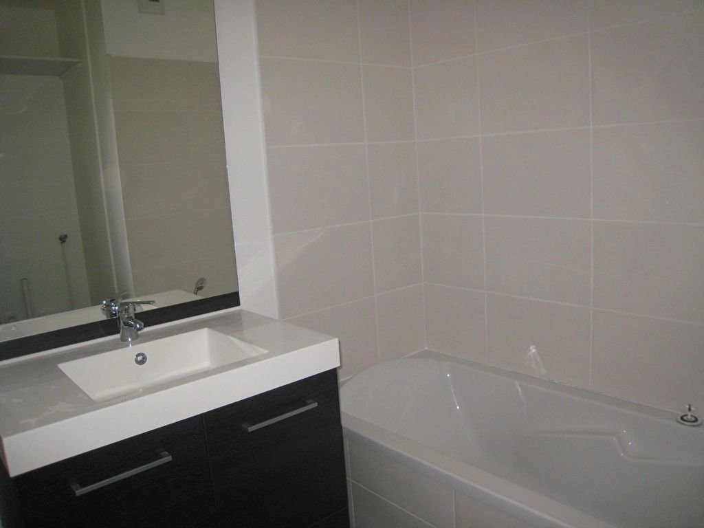 524772 Location Lyon 7ème