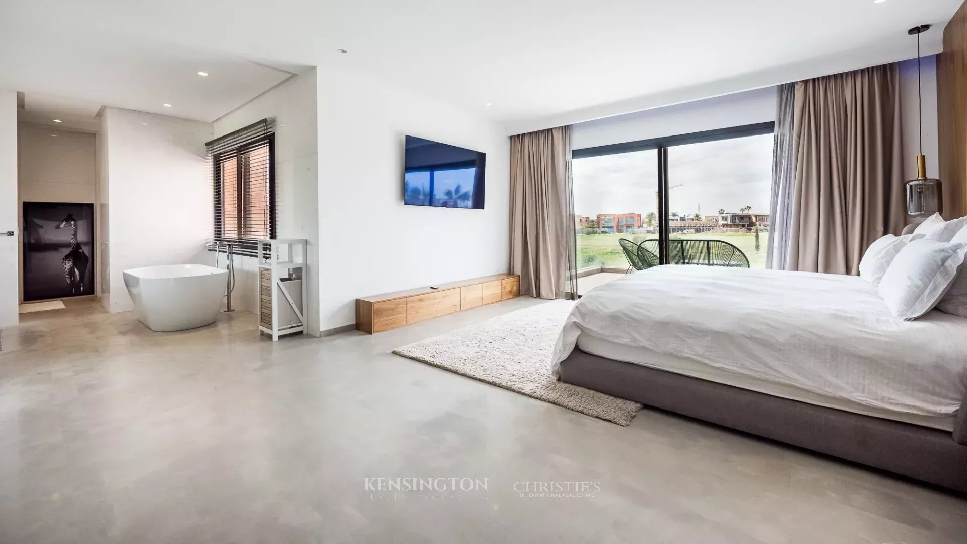 6 Bedroom Villa/Townhouse's Image 34