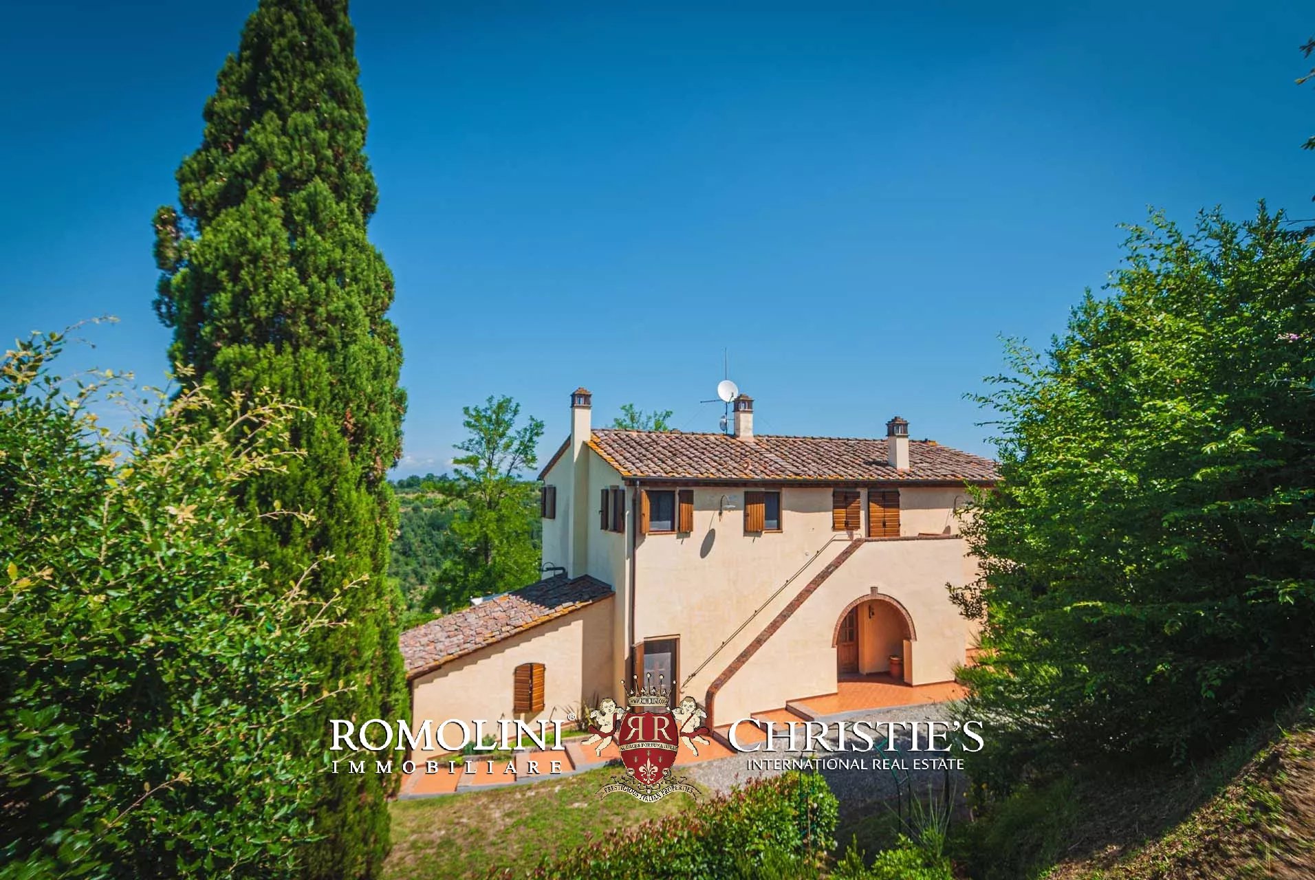 5 Bedroom Villa/Townhouse's Image 9