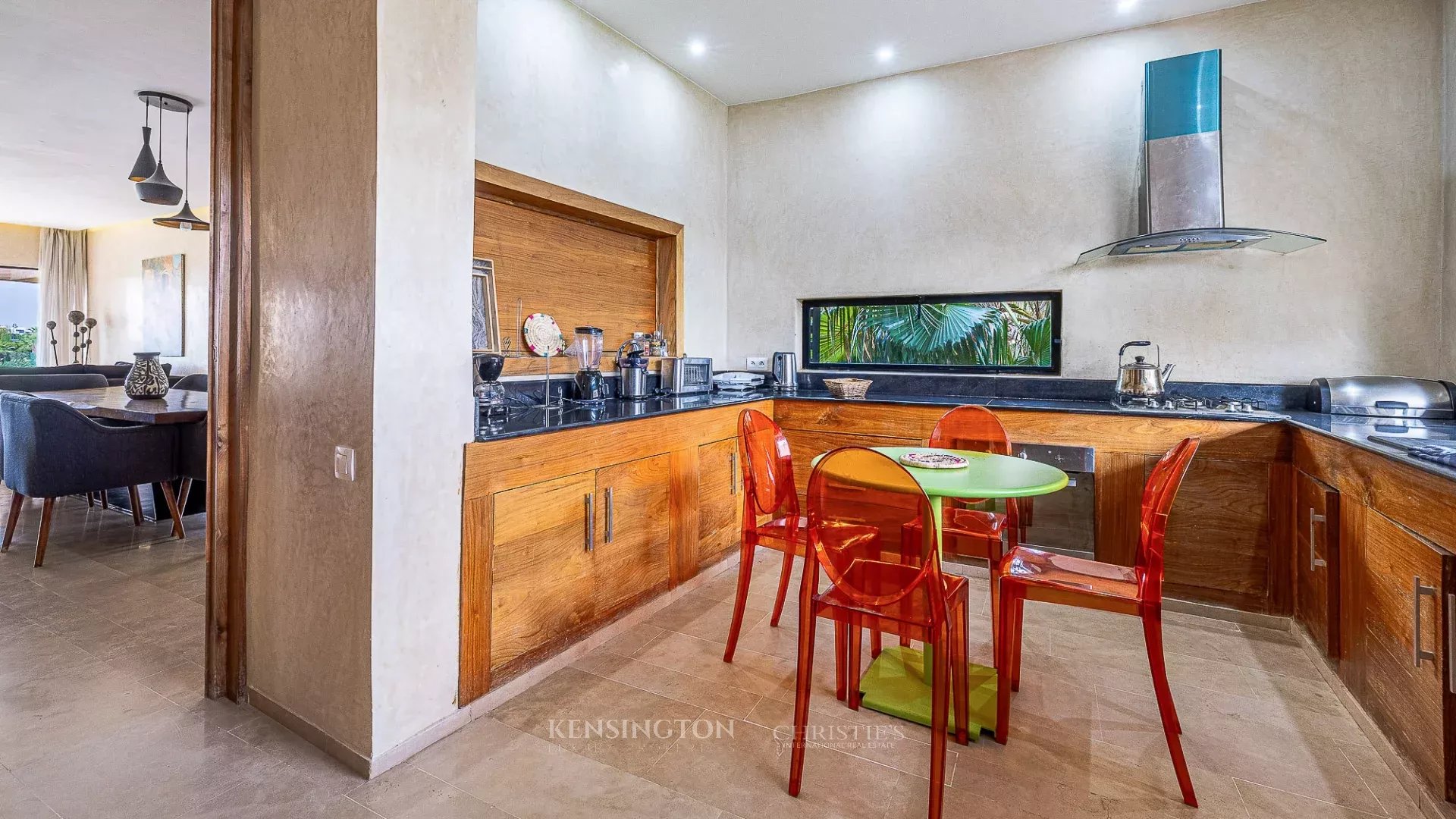 4 Bedroom Villa/Townhouse's Image 19