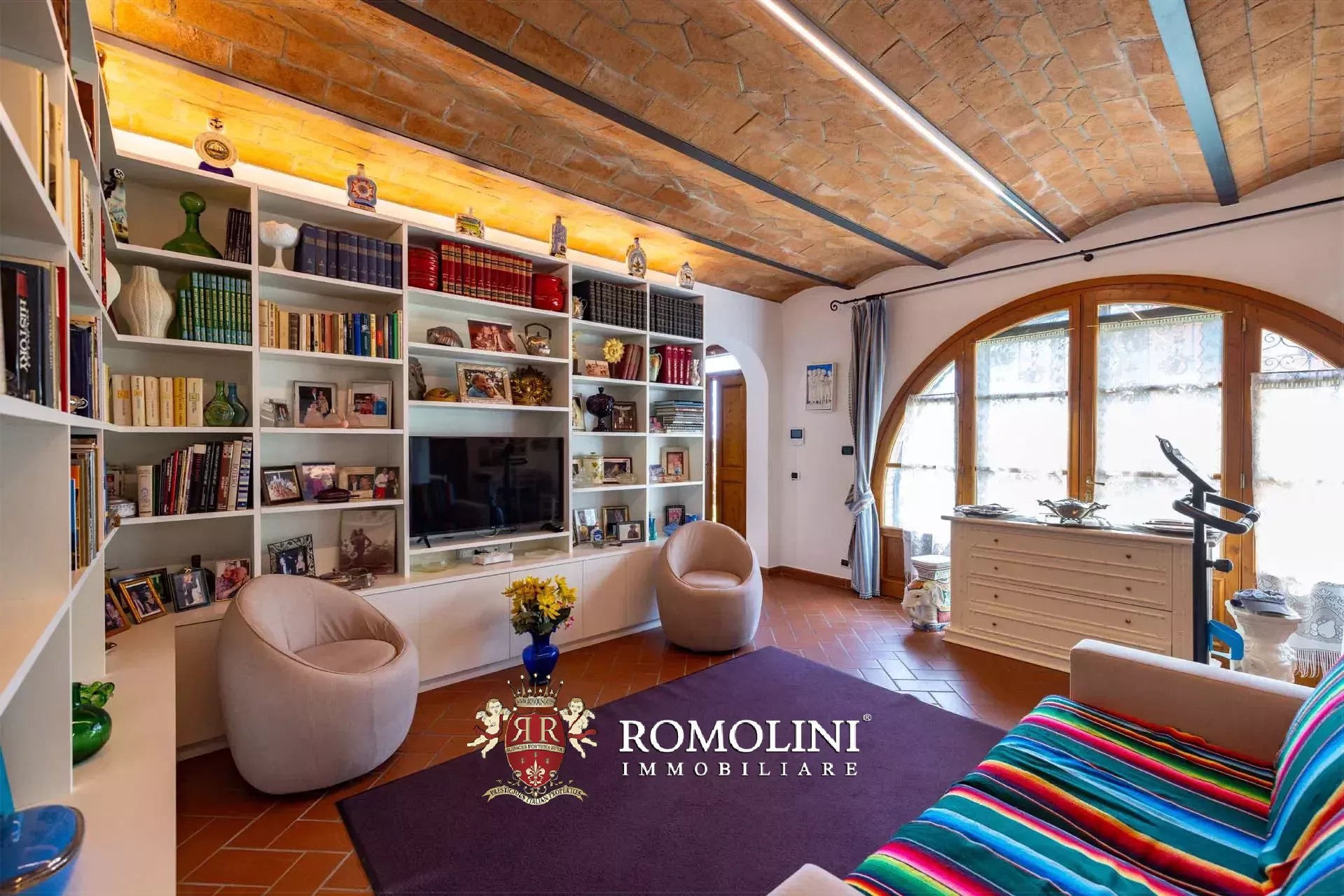 19 Bedroom Villa/Townhouse's Image 79