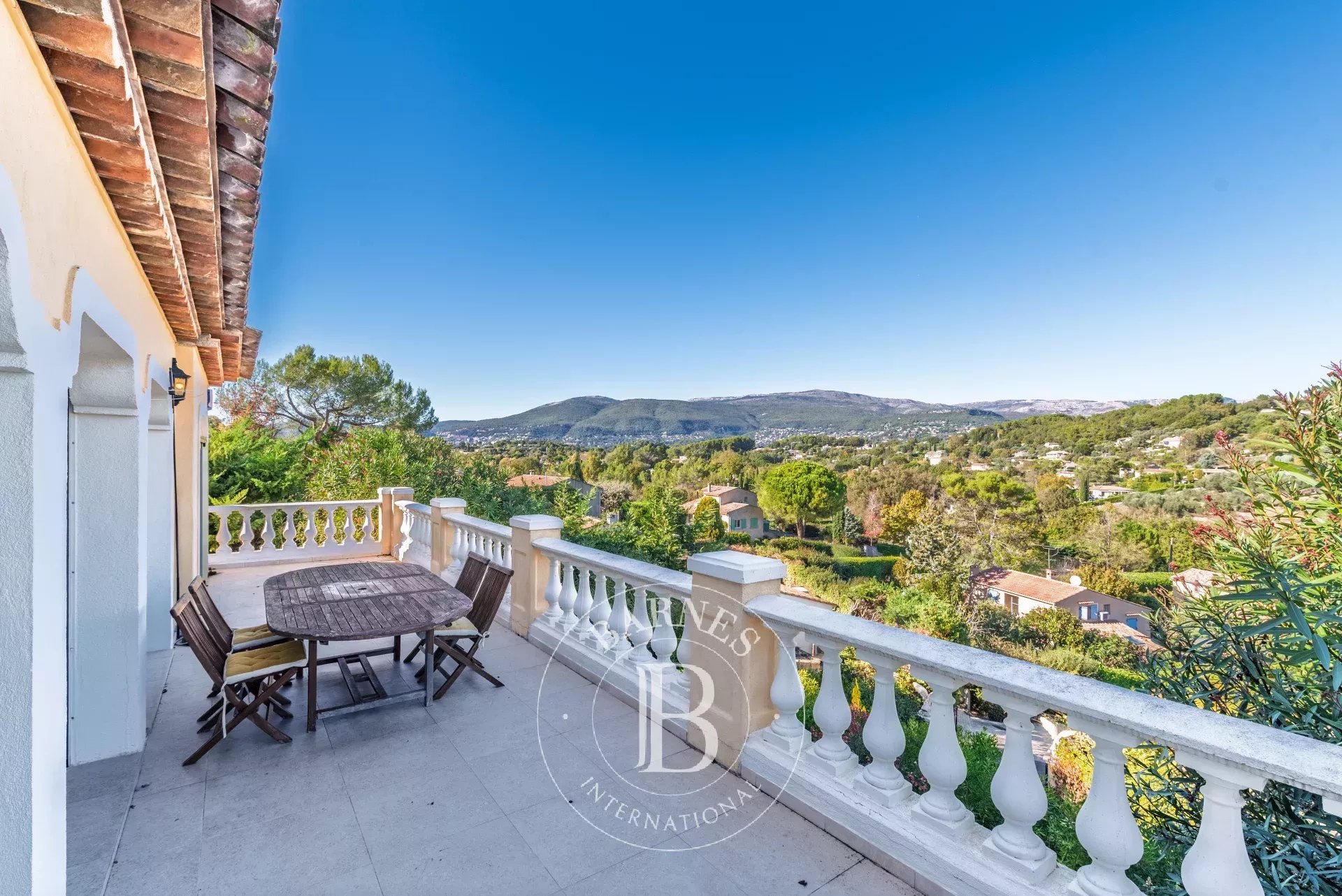 Villa Valbonne - picture 8