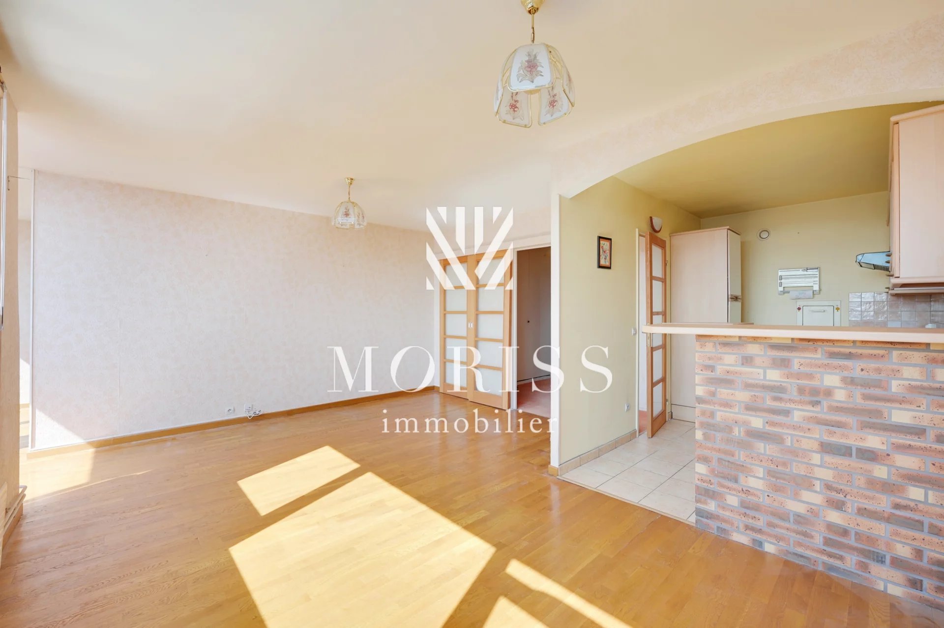 Appartement avec parking - 70m2 - 3 pièces - 75013 Paris - Image Array