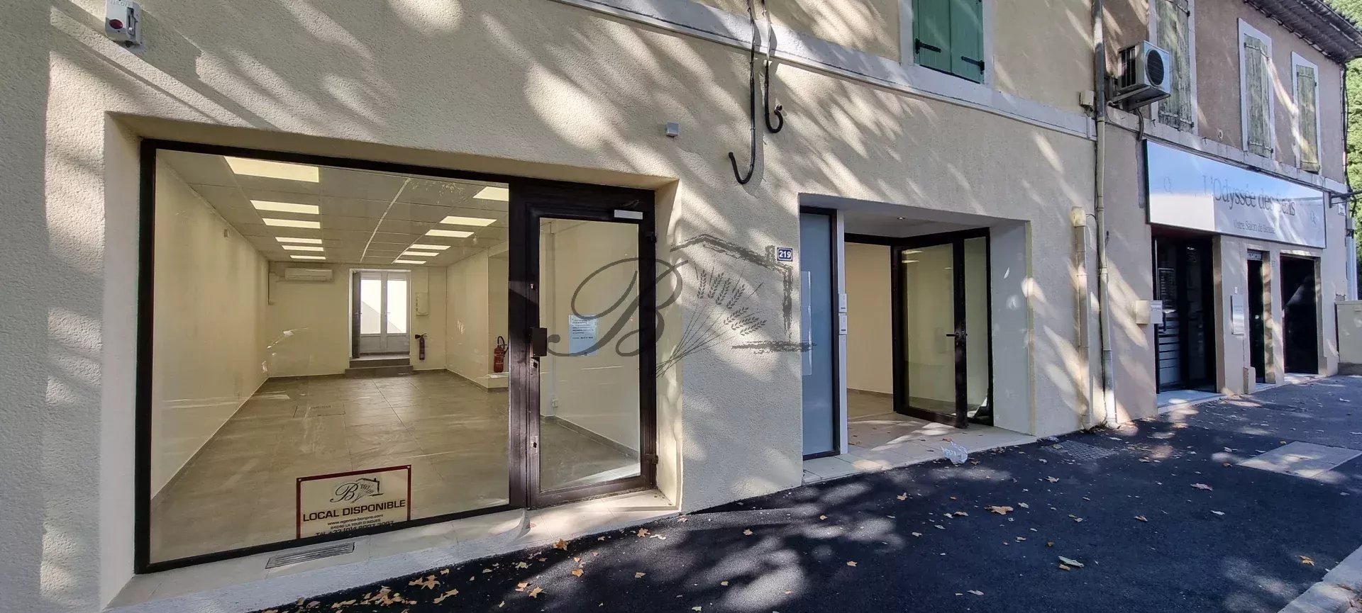 Agence immobilière de 