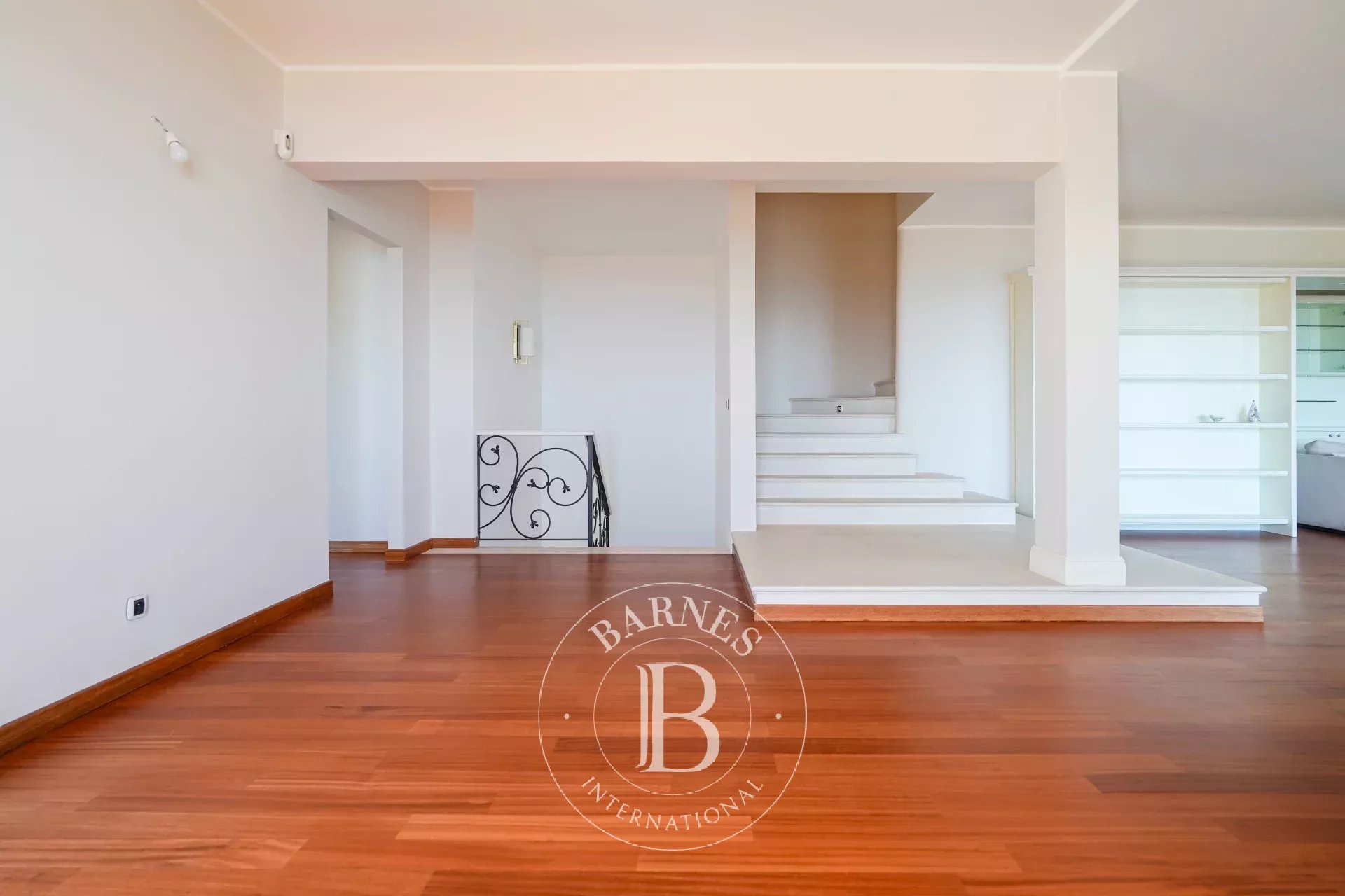 Ev Èze - picture 14