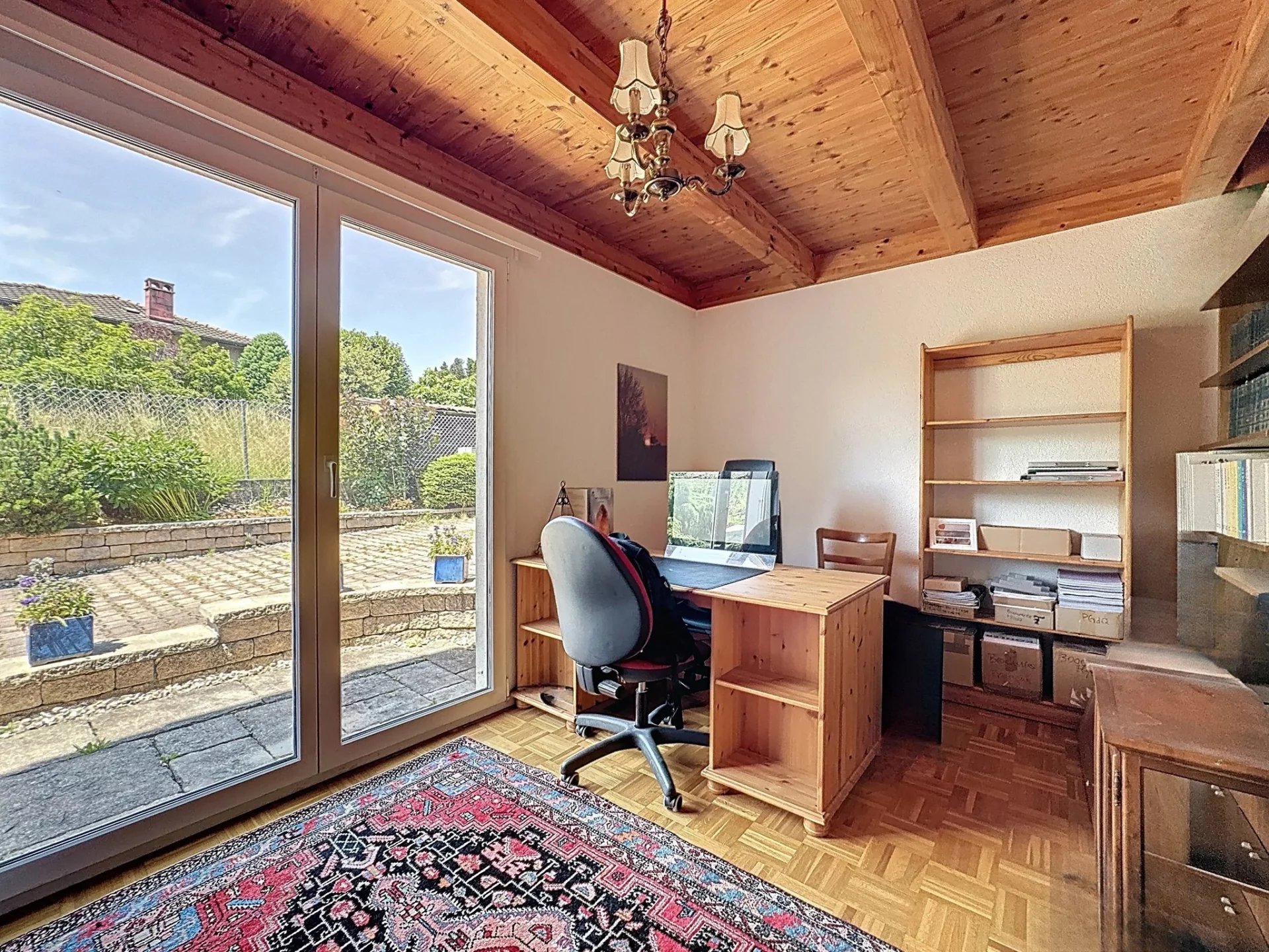 Tranquillité de la campagne à proximité de la ville