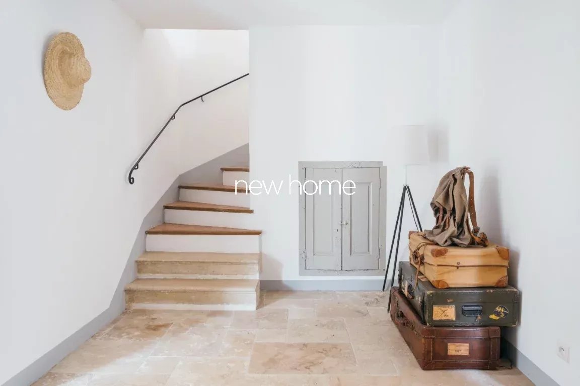 Ancienne ferme de 1850 avec vue panoramique à Tanneron! Un véritable rêve provençal