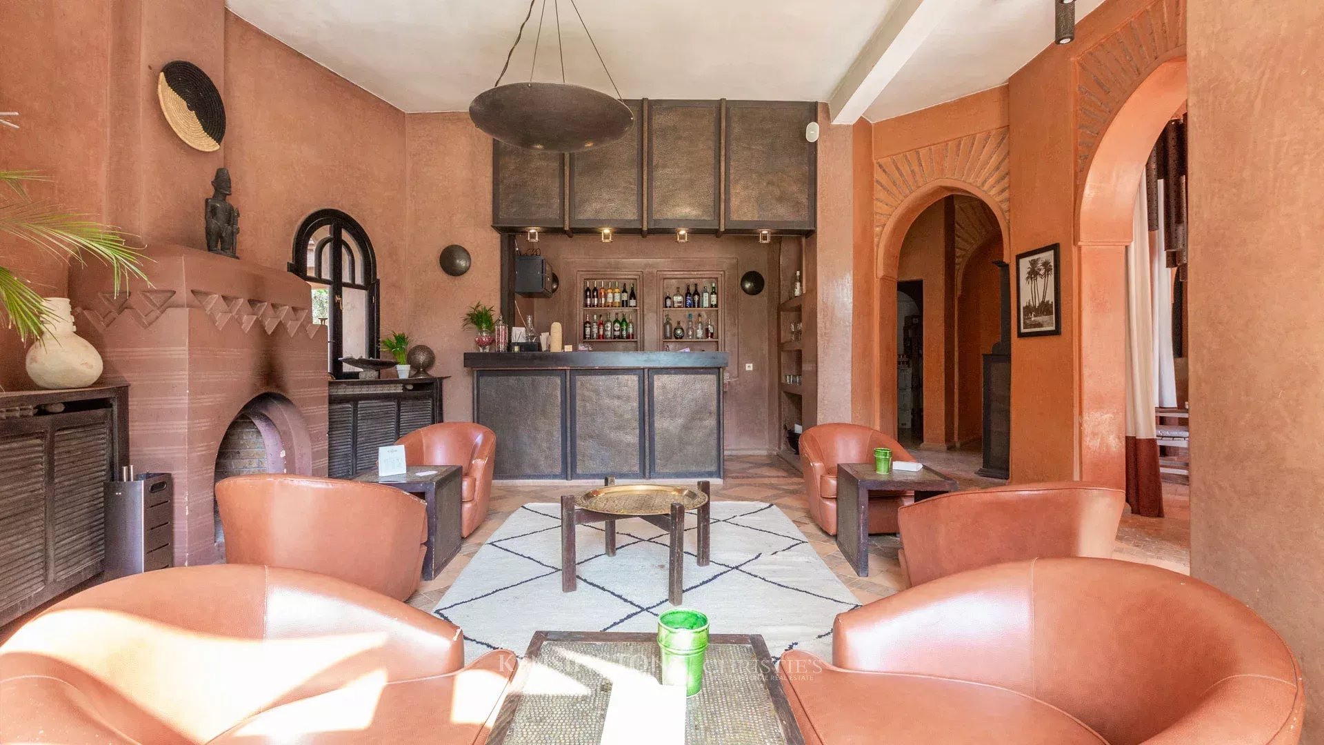 11 Bedroom Villa/Townhouse's Image 17