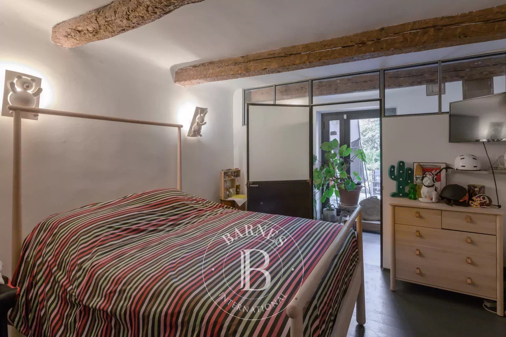 Ev Le Castellet - picture 11