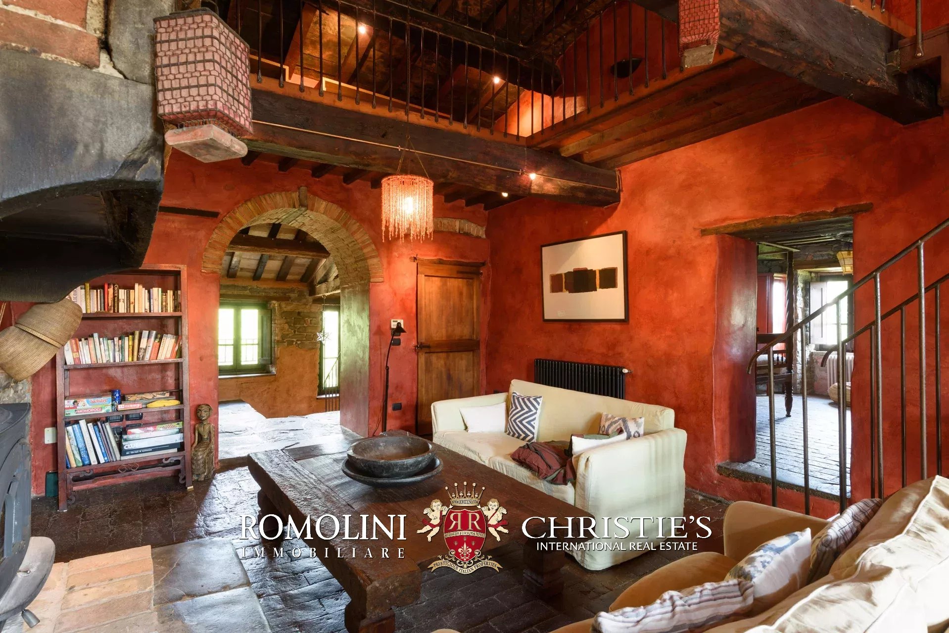 5 Bedroom Villa/Townhouse's Image 20