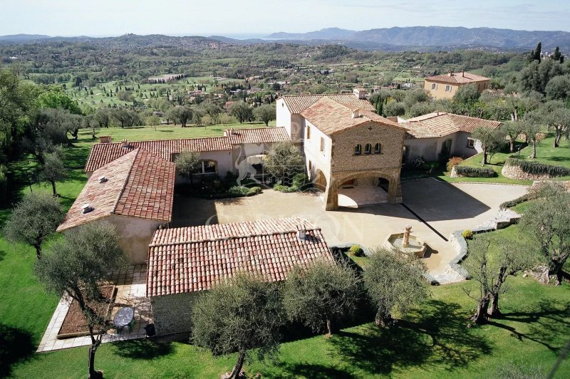 Châteauneuf-Grasse