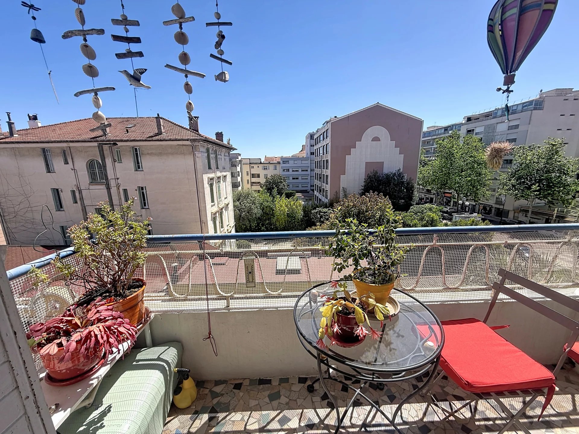 Agence immobilière de AZUR ACT IMMOBILIER