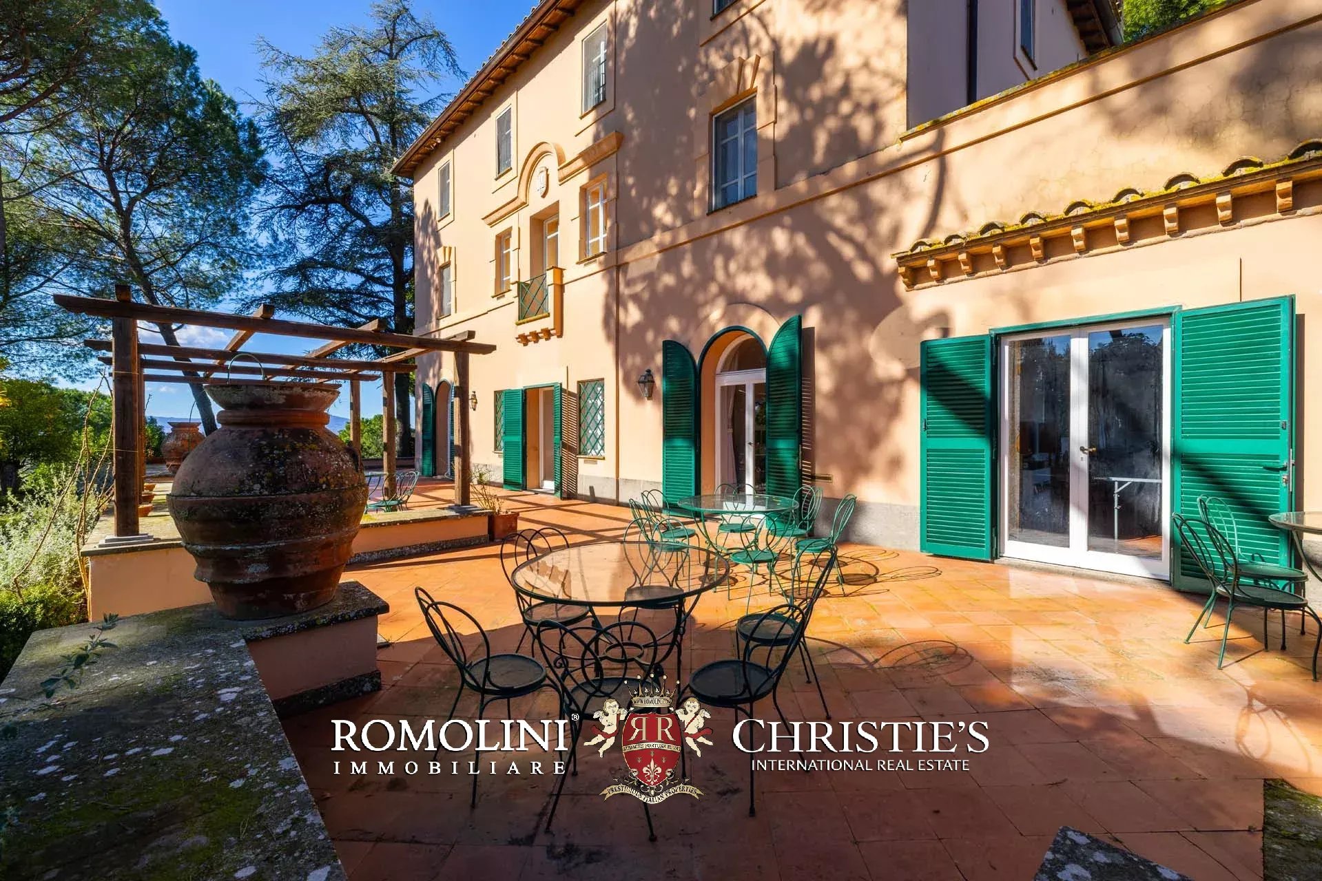30 Bedroom Villa/Townhouse's Image 73
