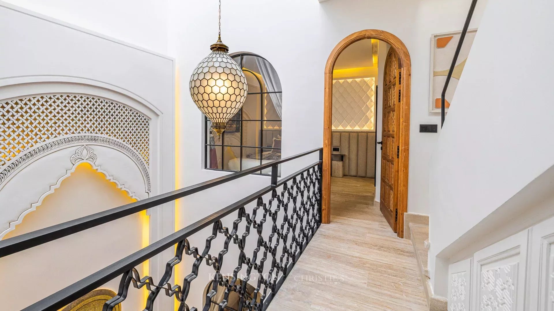 5 Bedroom Villa/Townhouse's Image 11