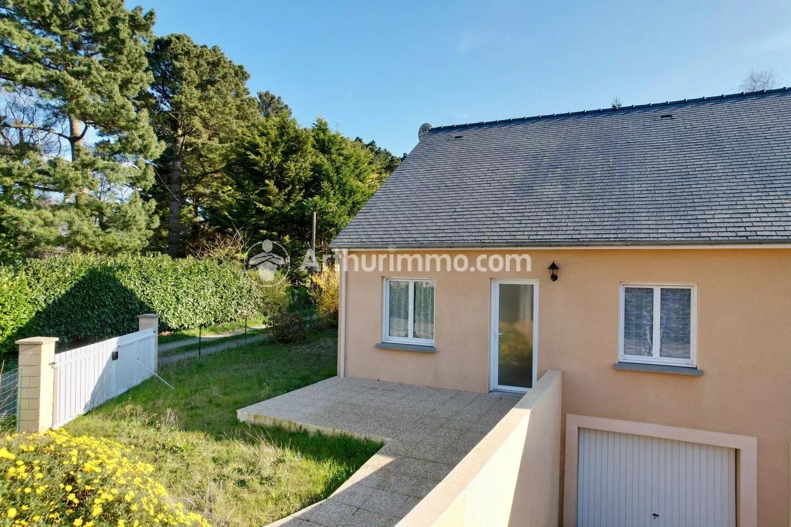 Agence immobilière de 