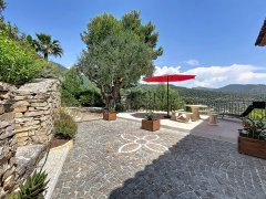Stunning House with Swimming Pool in Falicon — photo 7 of 7